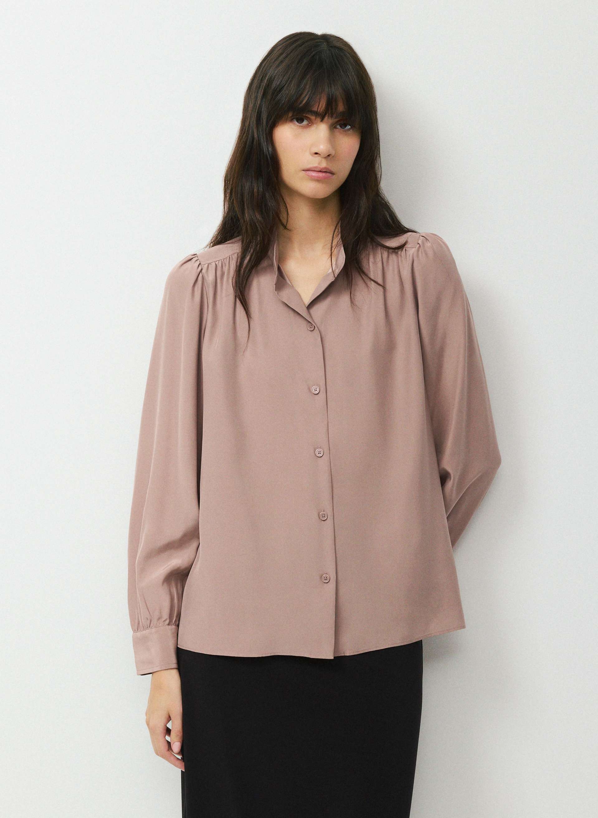 DELPHINE SILK BLOUSE - Relaxed 100% silk button-up blouse. 