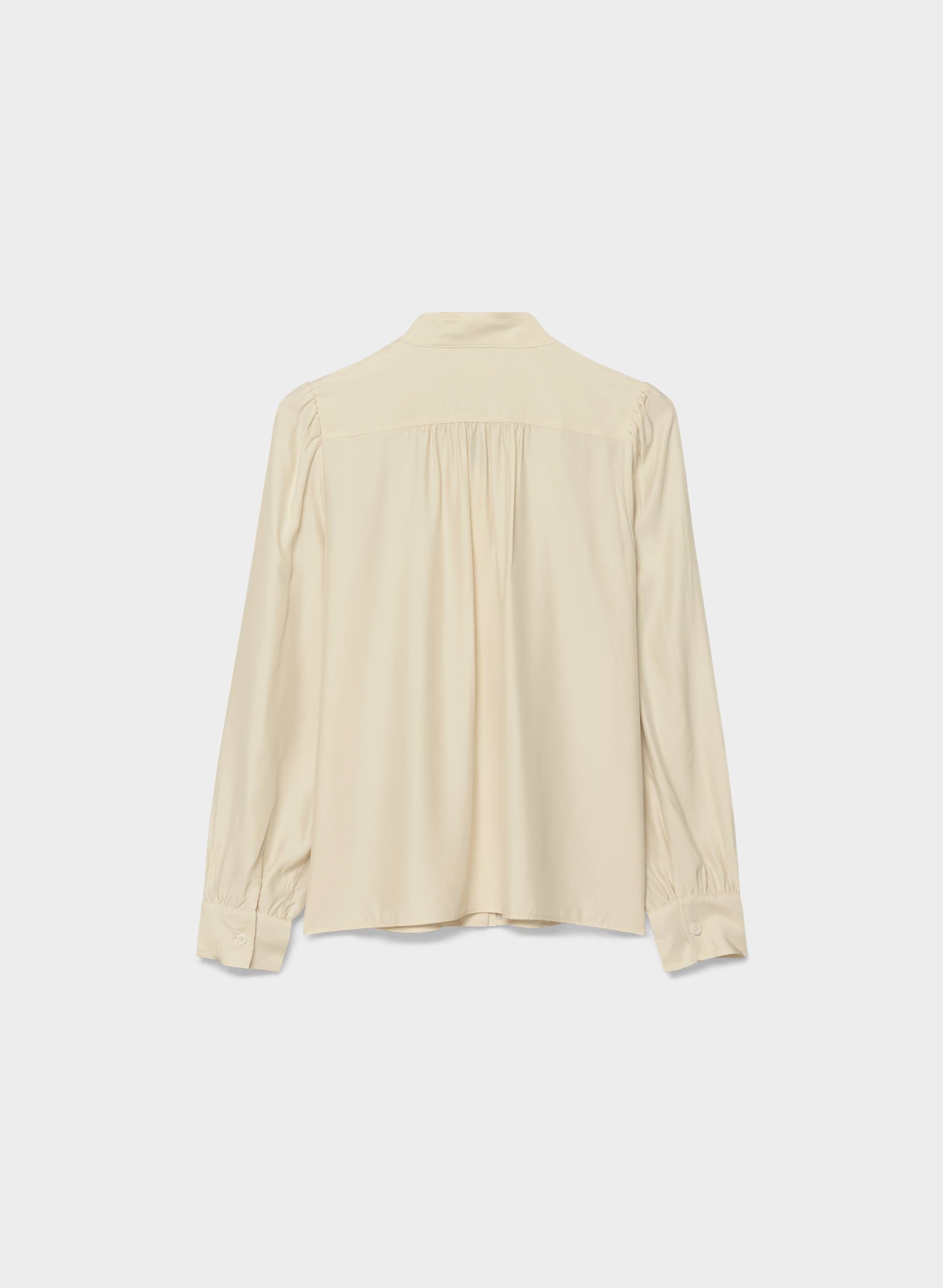 DELPHINE SILK BLOUSE | Aritzia