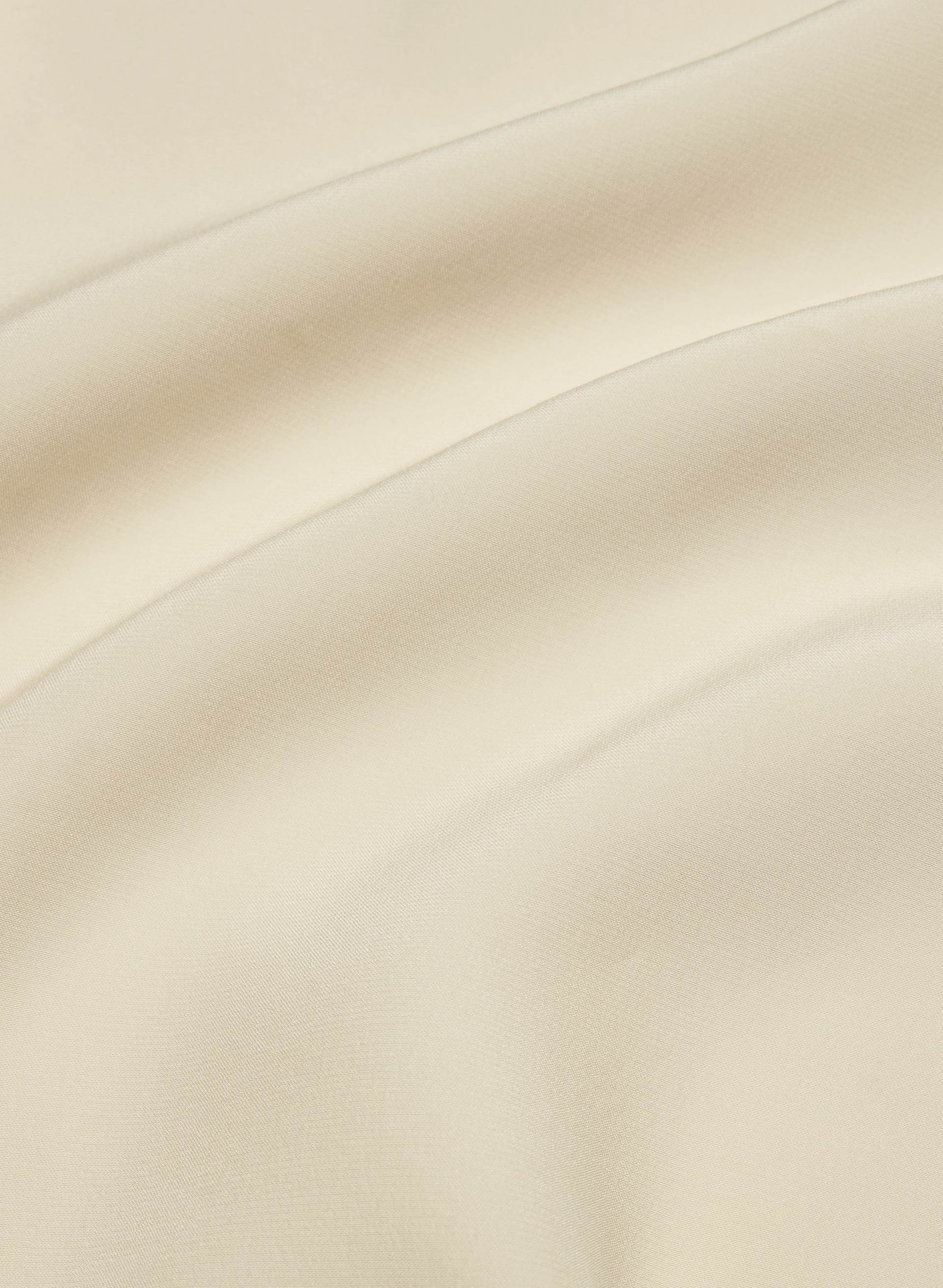 DELPHINE SILK BLOUSE | Aritzia