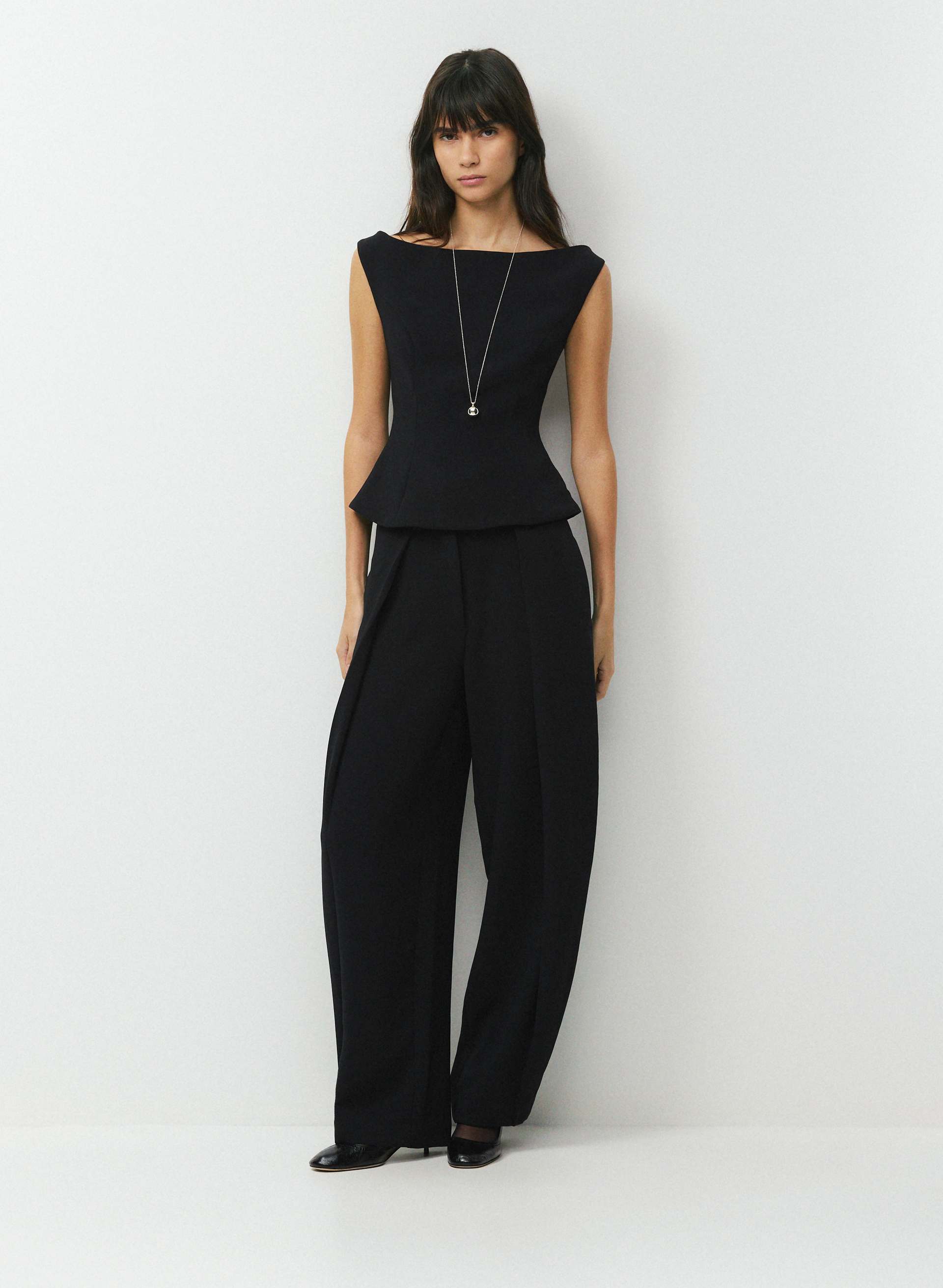 PANELIST TOP | Aritzia
