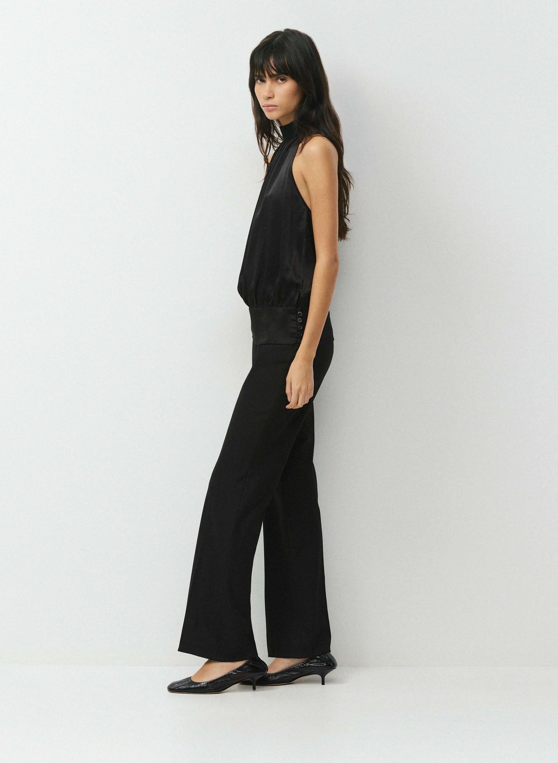 CARAFE SILK HALTER TOP | Aritzia