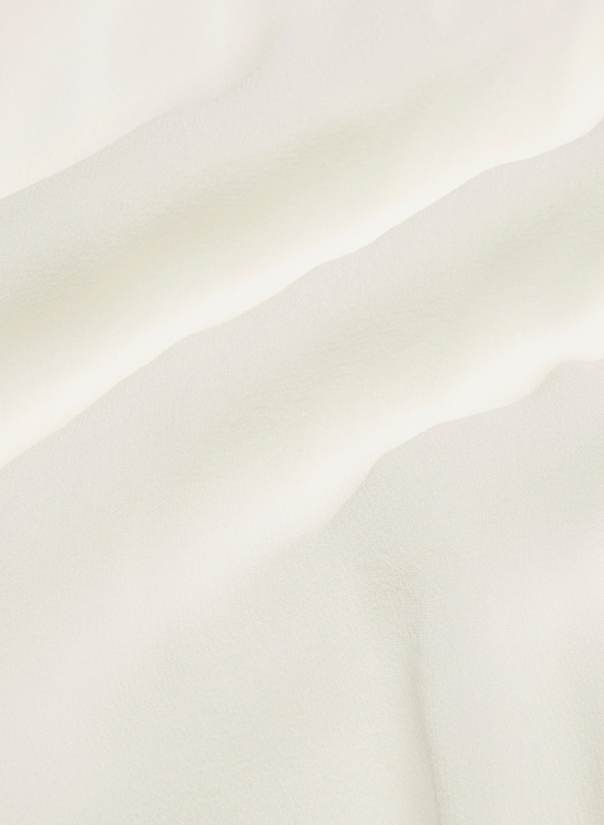 HAUT REFLECT EN SOIE | Aritzia