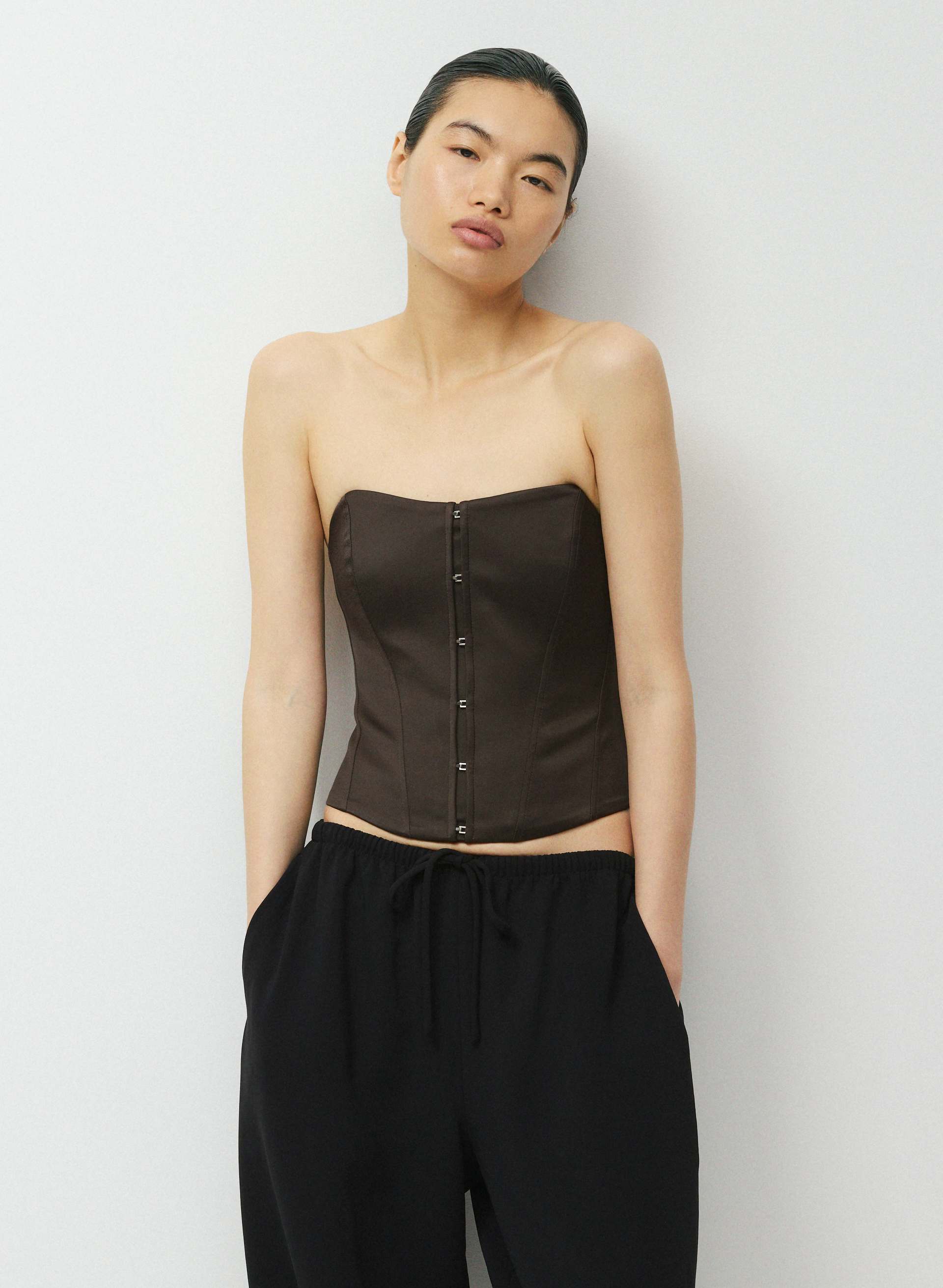BUSTIER CABARET EN SATIN | Aritzia