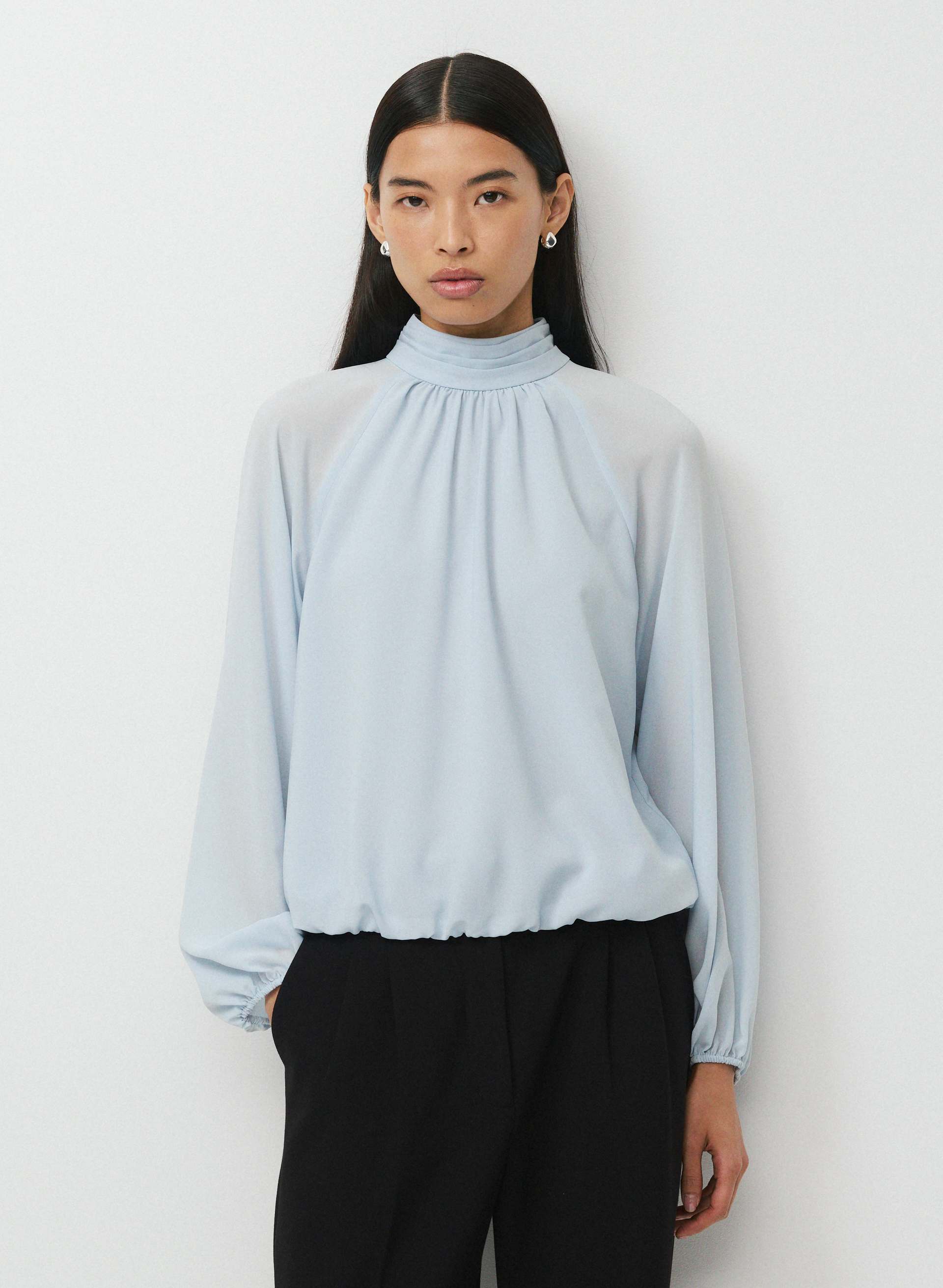 TIMES BLOUSE | Aritzia