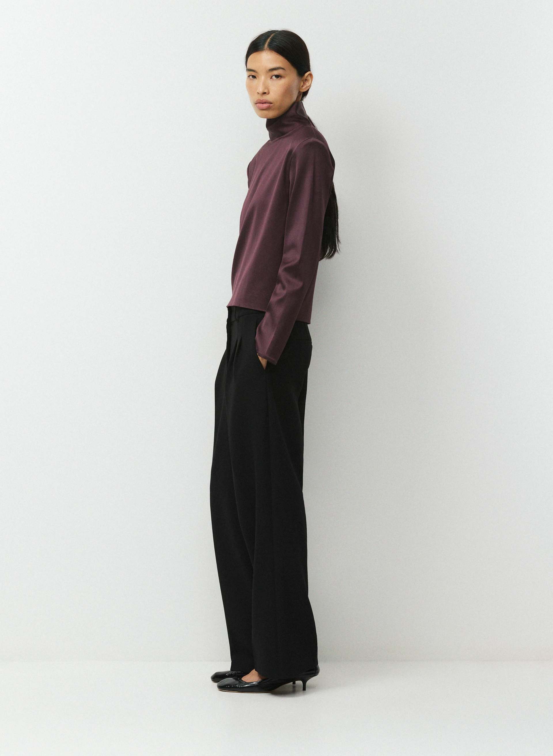 BLOUSE VASSAR EN SATIN | Aritzia
