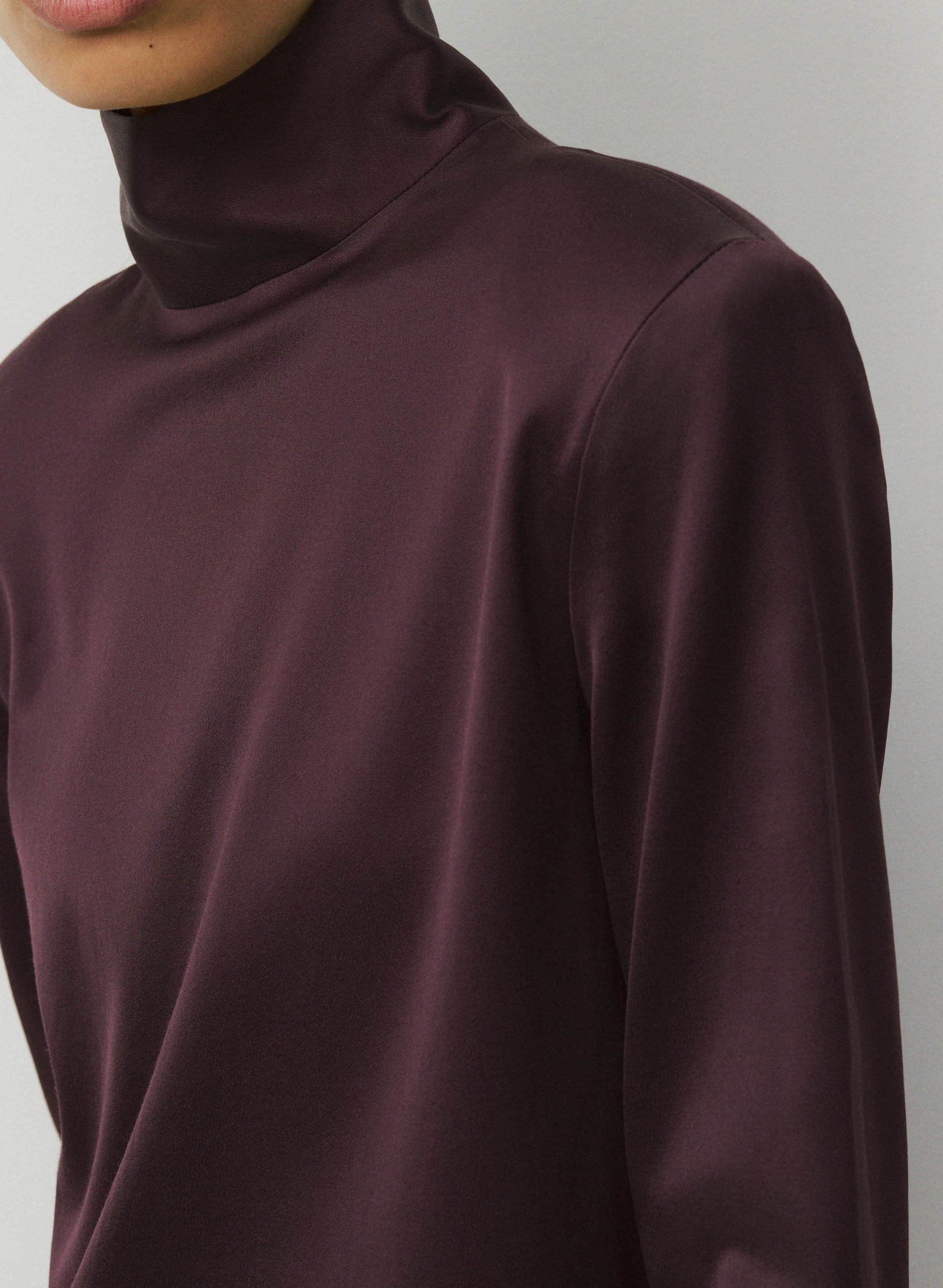 BLOUSE VASSAR EN SATIN | Aritzia