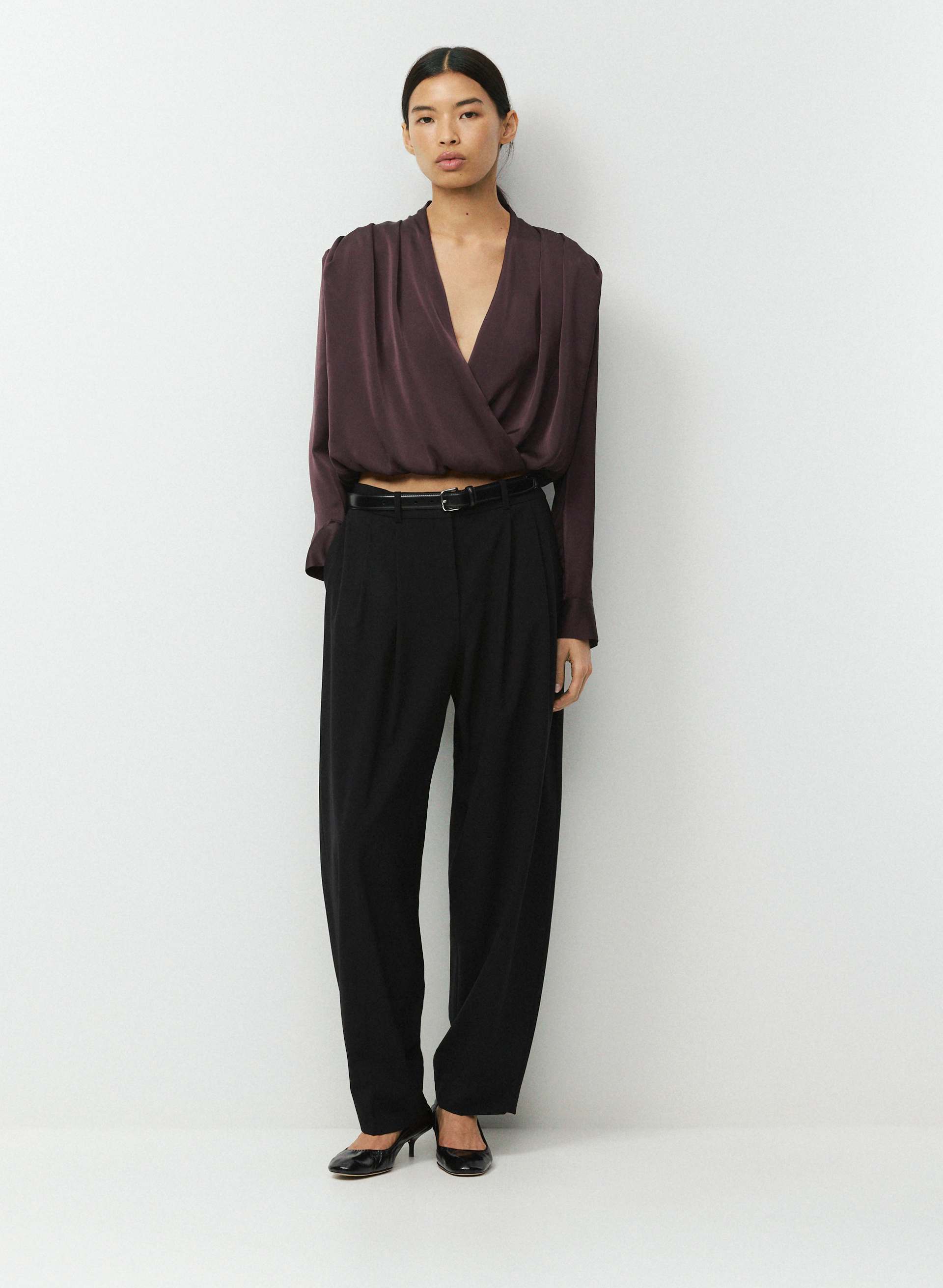 BLOUSE FEATURE EN SATIN - Double-satin longsleeve blouse with pleated wrap front. 