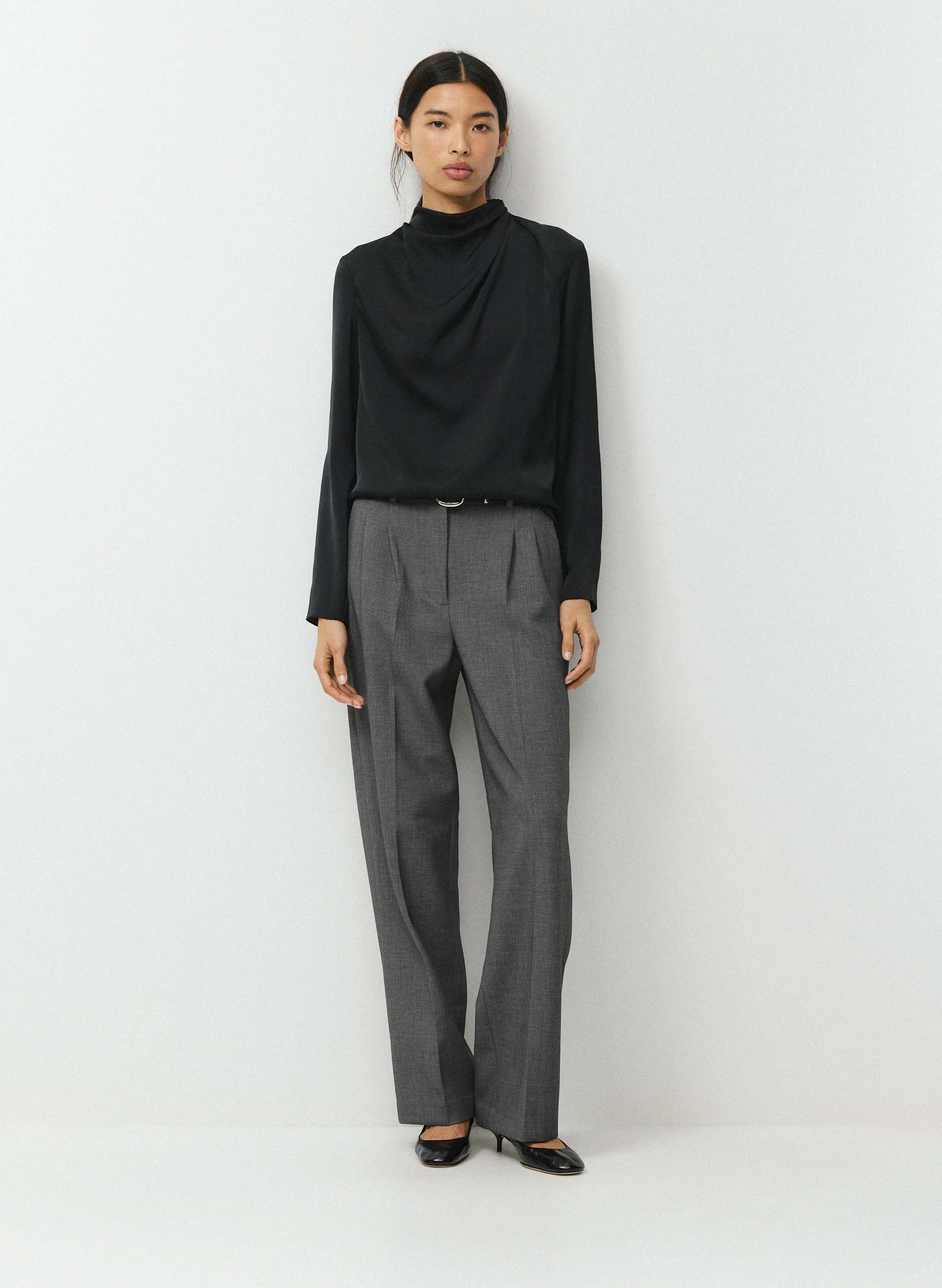 NOMINEE SATIN LONGSLEEVE BLOUSE | Aritzia