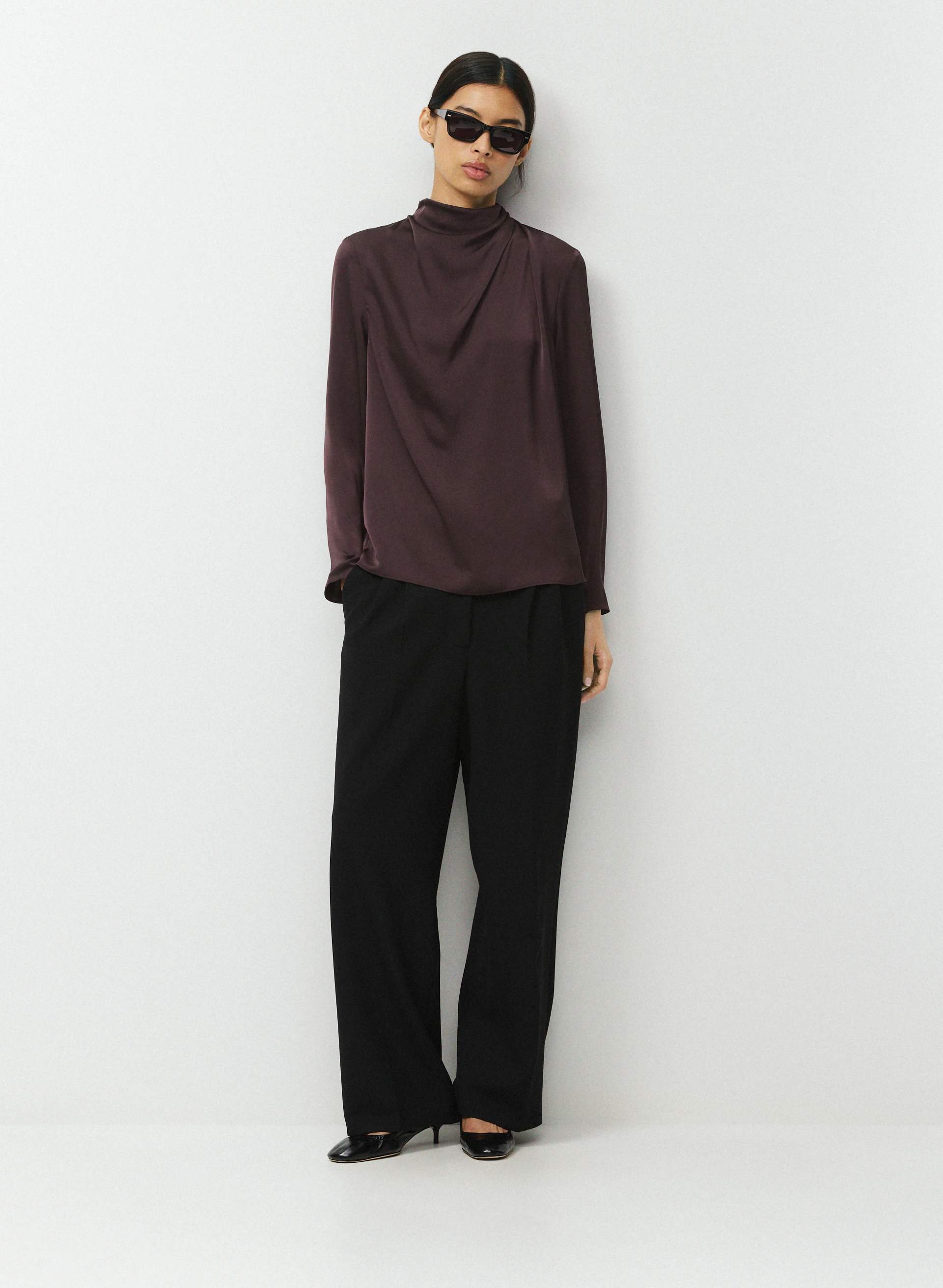 NOMINEE SATIN LONGSLEEVE BLOUSE - Double-satin mockneck longsleeve blouse. 