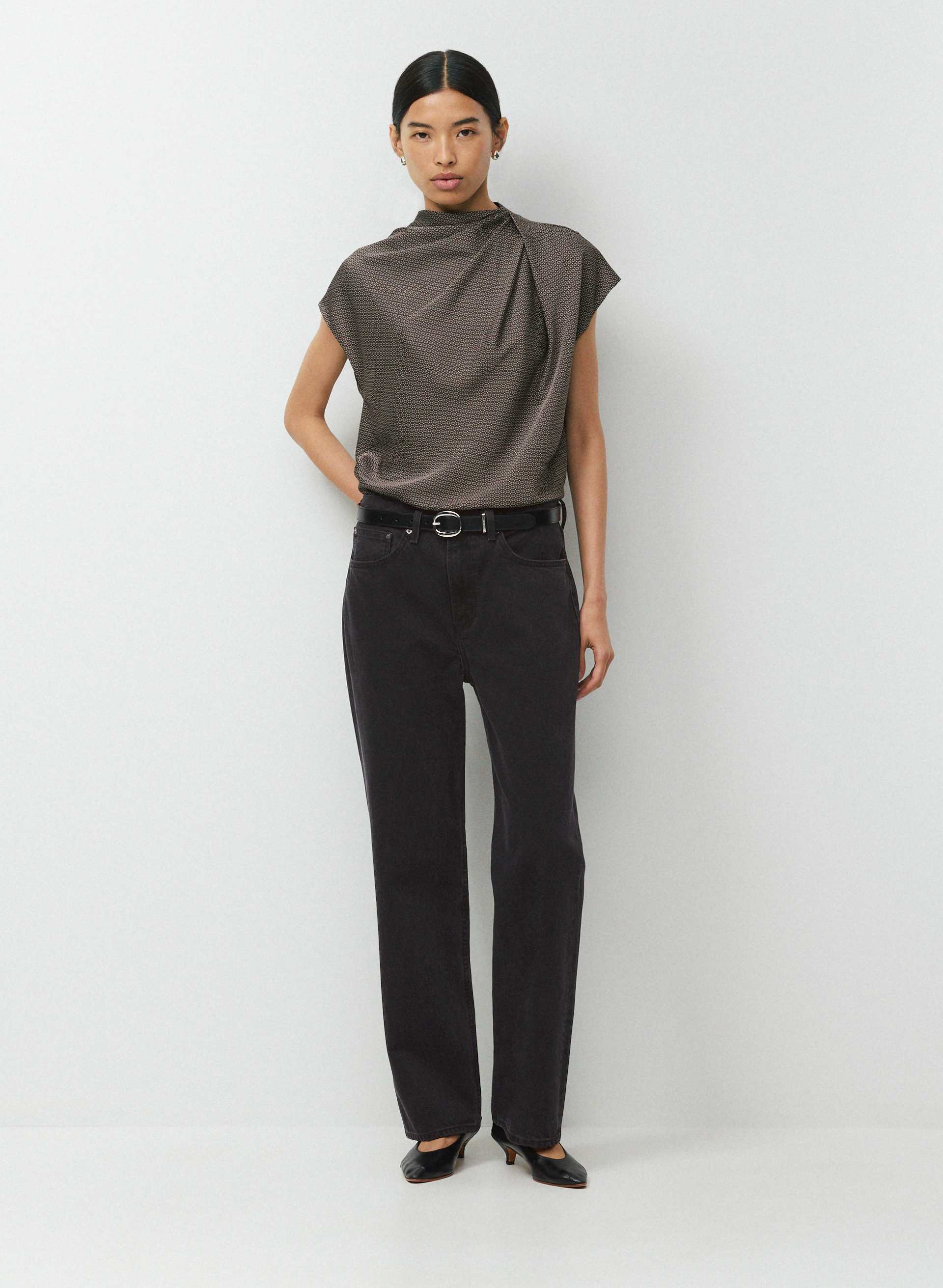 NOMINEE SATIN BLOUSE - Japanese double satin mockneck twist blouse. 