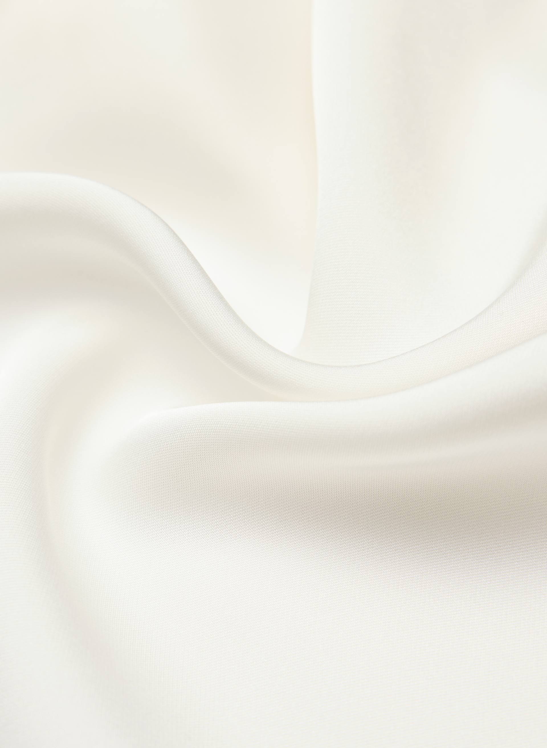 PORTOFINO SATIN SHIRT | Aritzia
