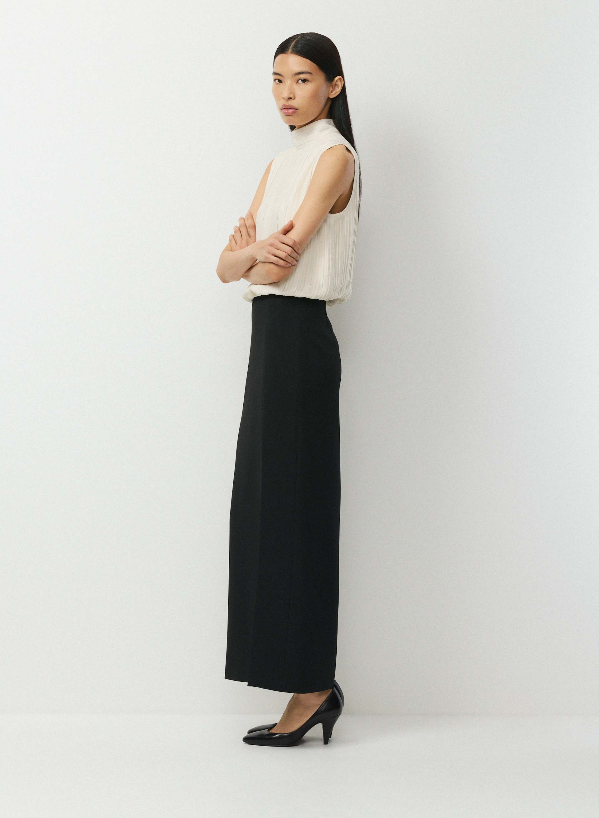EZRA SATIN TOP | Aritzia