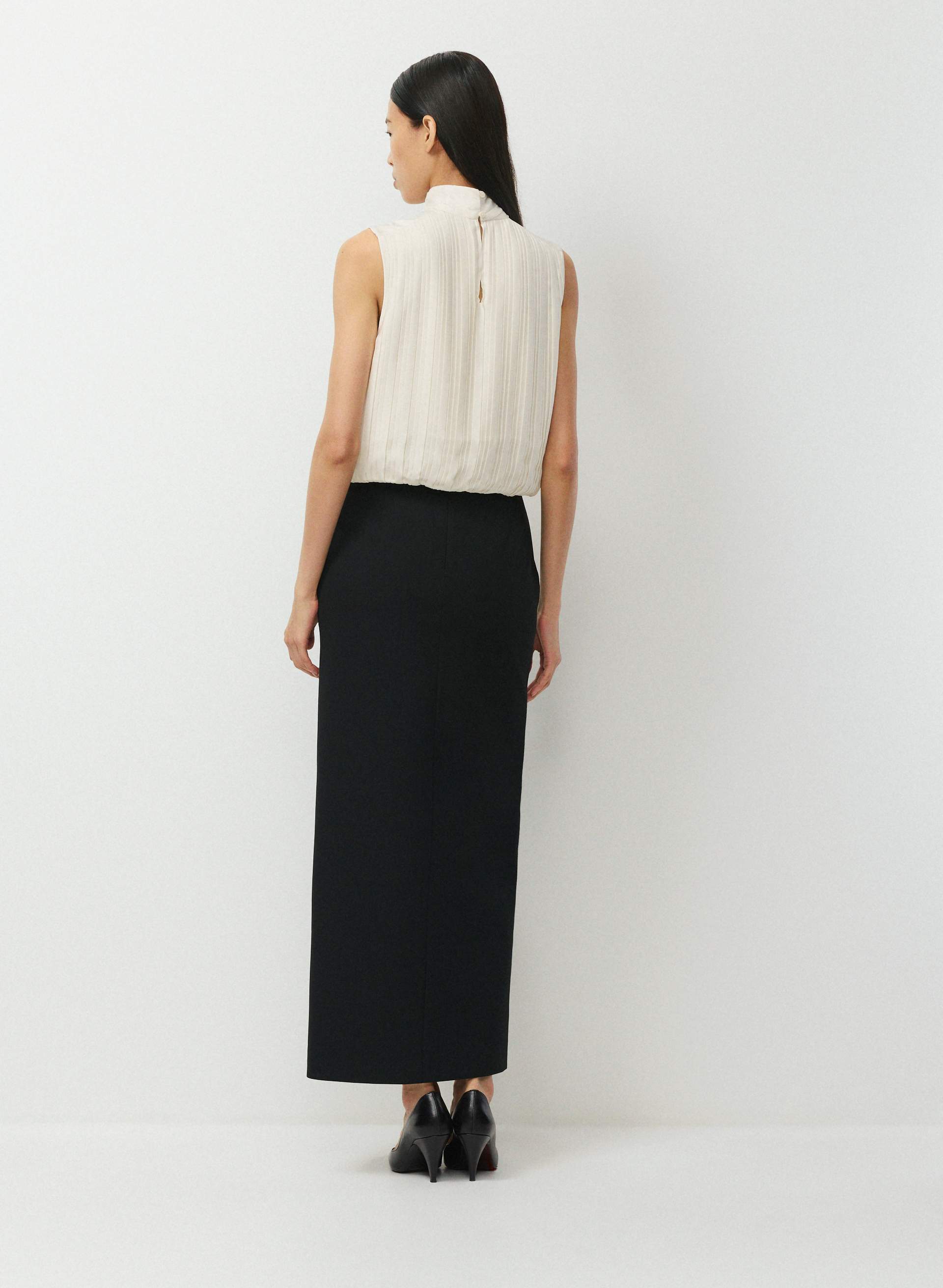 EZRA SATIN TOP | Aritzia