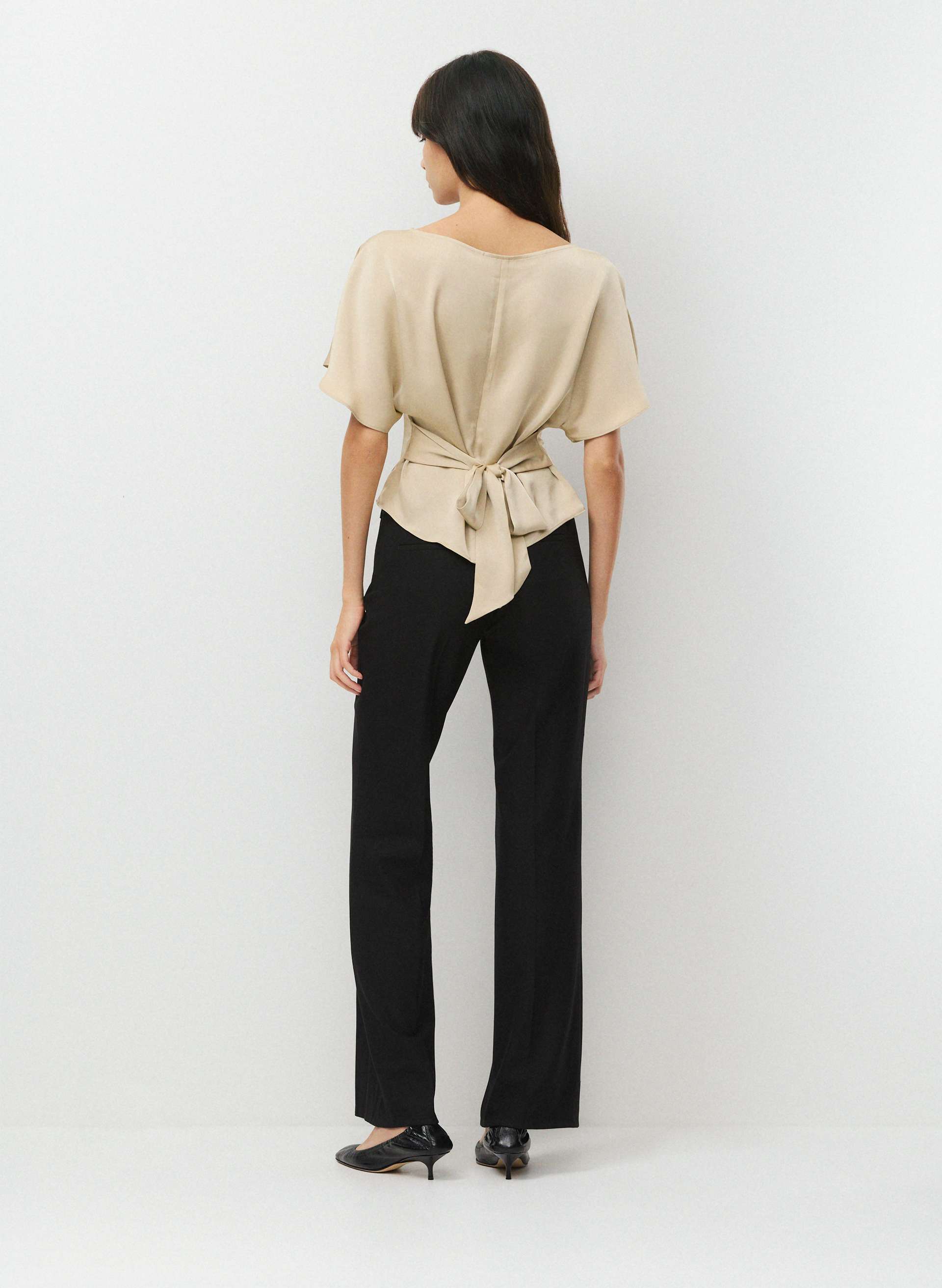 BLOUSE GINGER EN SATIN | Aritzia