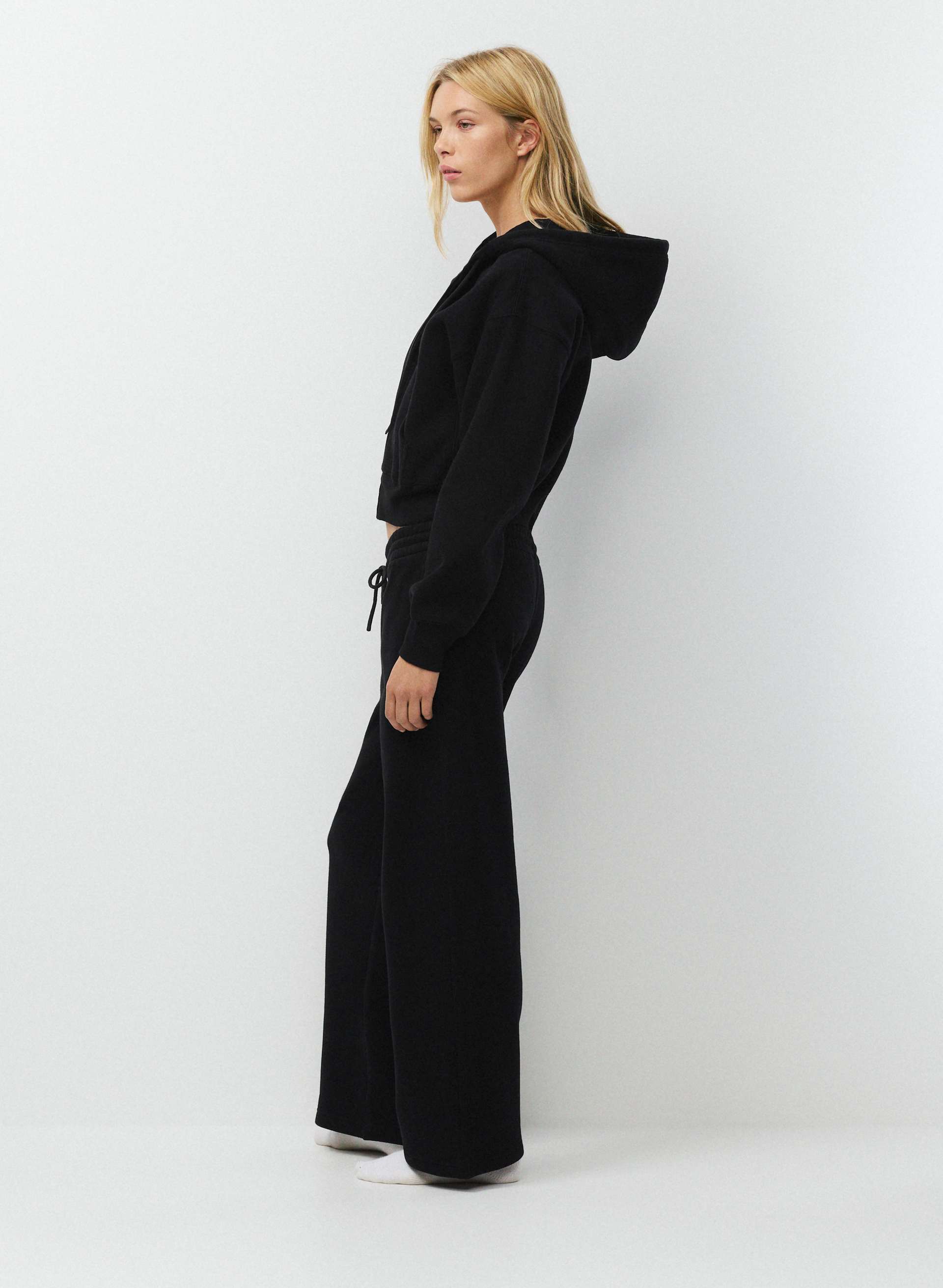 COZY SWEATFLEECE BOYFRIEND BOXY ZIP HOODIE | Aritzia