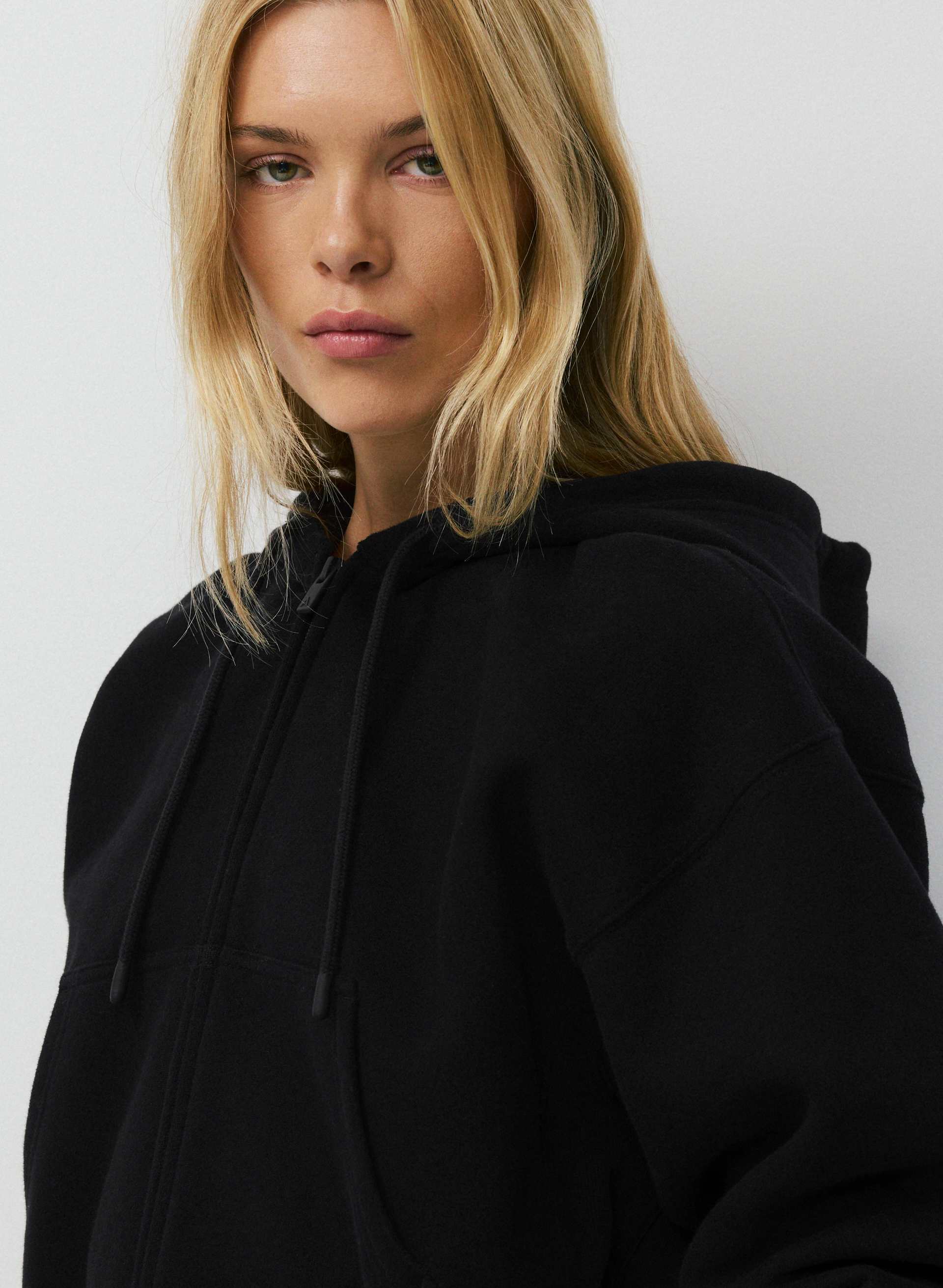 COZY SWEATFLEECE BOYFRIEND BOXY ZIP HOODIE | Aritzia