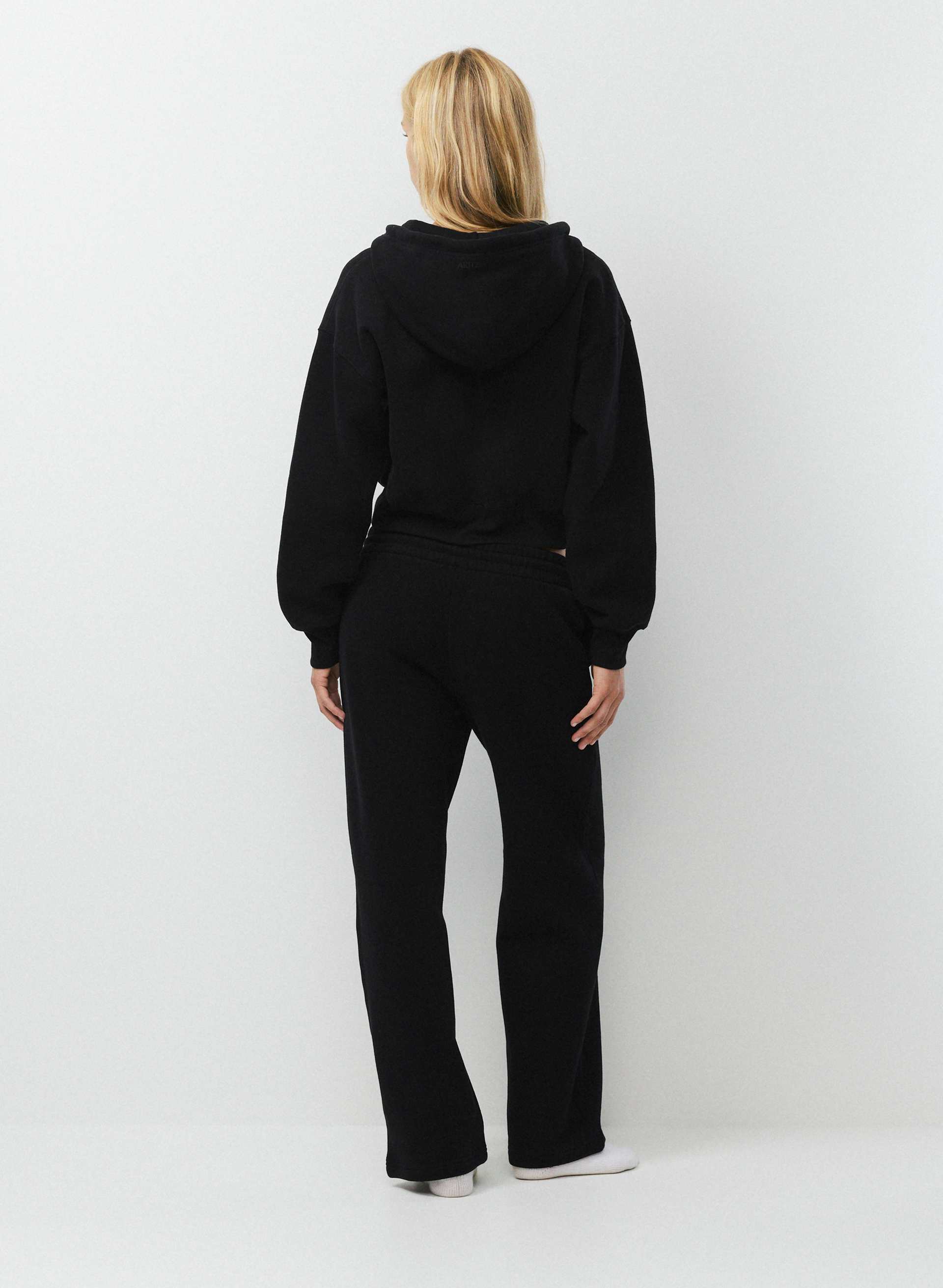 COZY SWEATFLEECE BOYFRIEND BOXY ZIP HOODIE | Aritzia