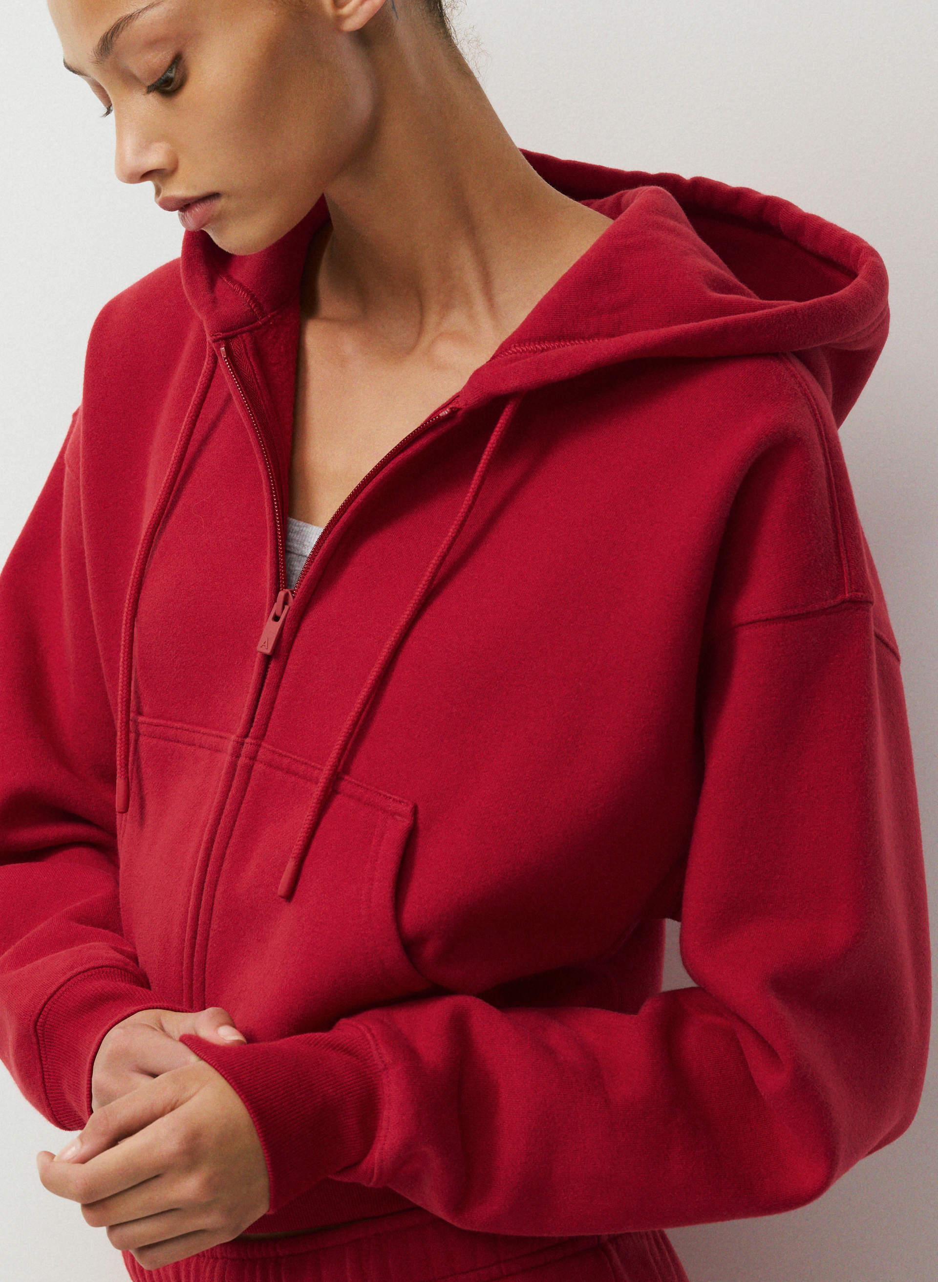 COZY SWEATFLEECE BOYFRIEND BOXY ZIP HOODIE | Aritzia
