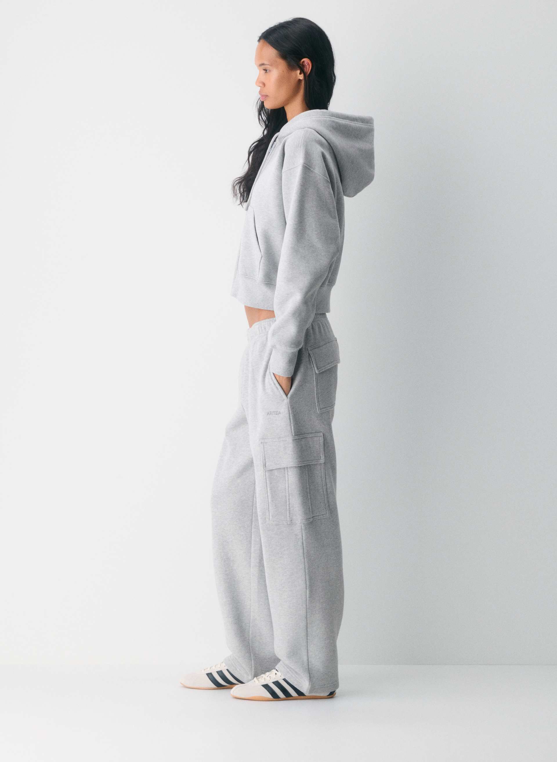 COZY SWEATFLEECE BOYFRIEND BOXY ZIP HOODIE | Aritzia