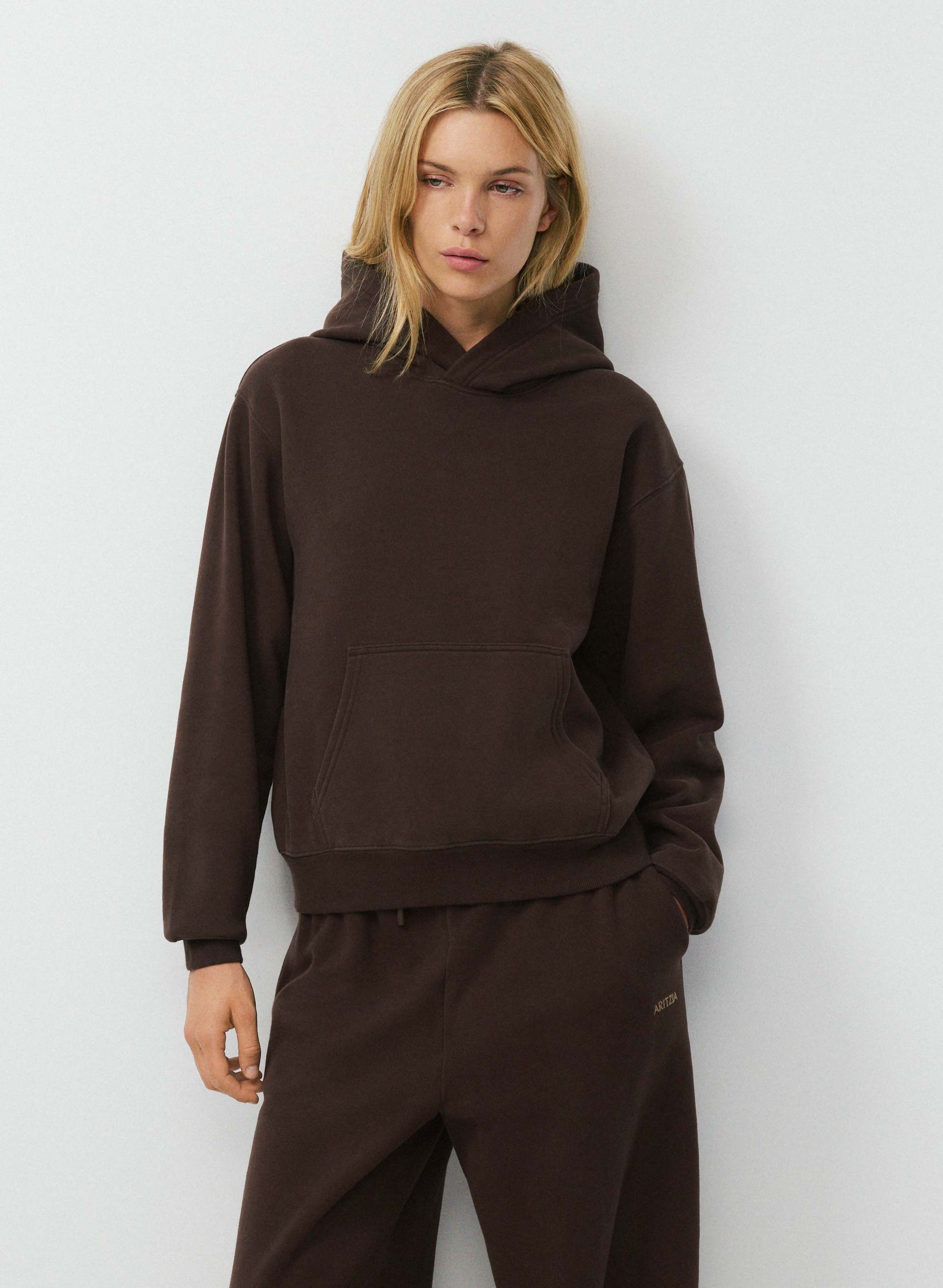 COZY SWEATFLEECE PERFECT HOODIE | Aritzia