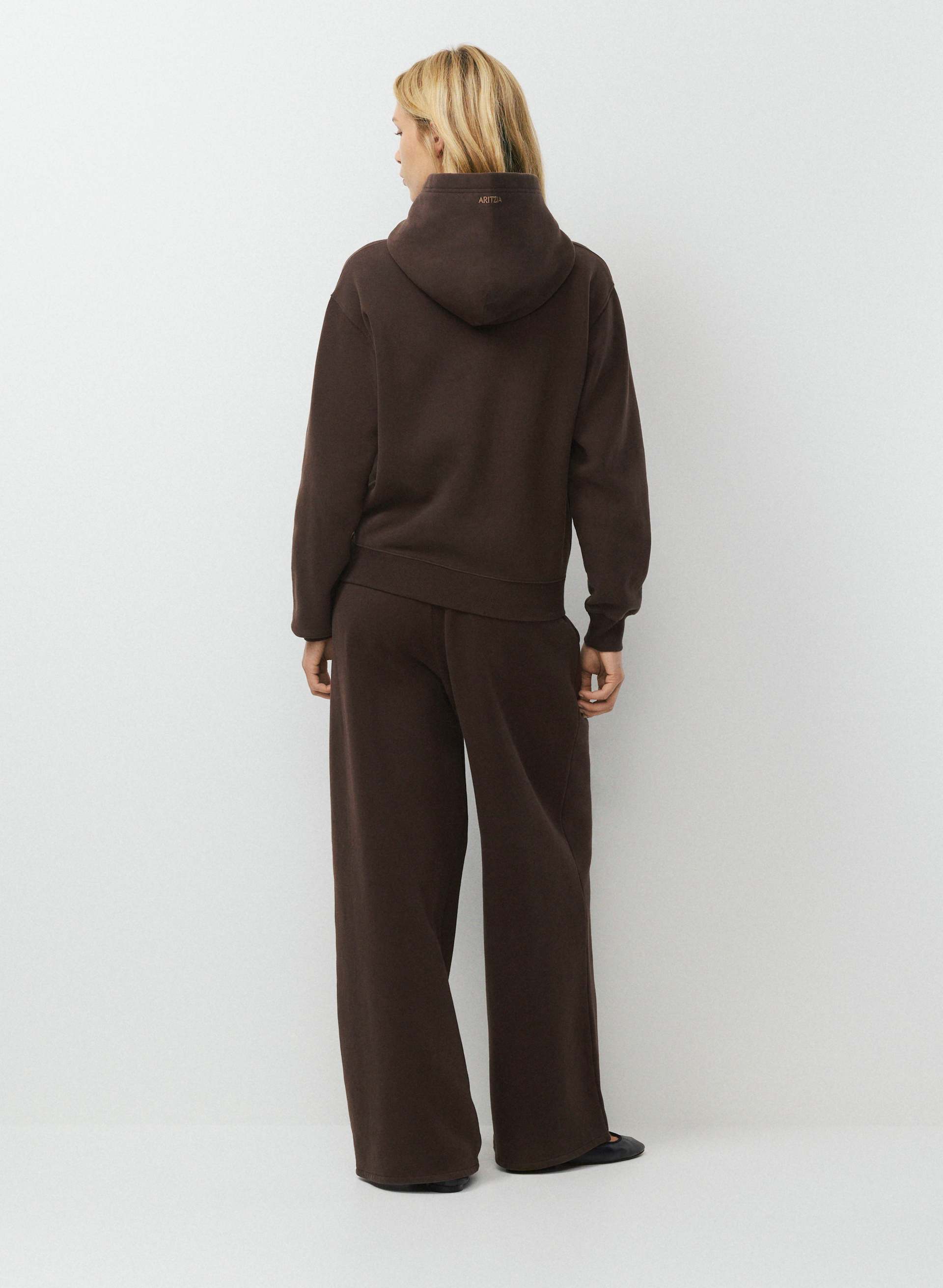 COZY SWEATFLEECE PERFECT HOODIE | Aritzia