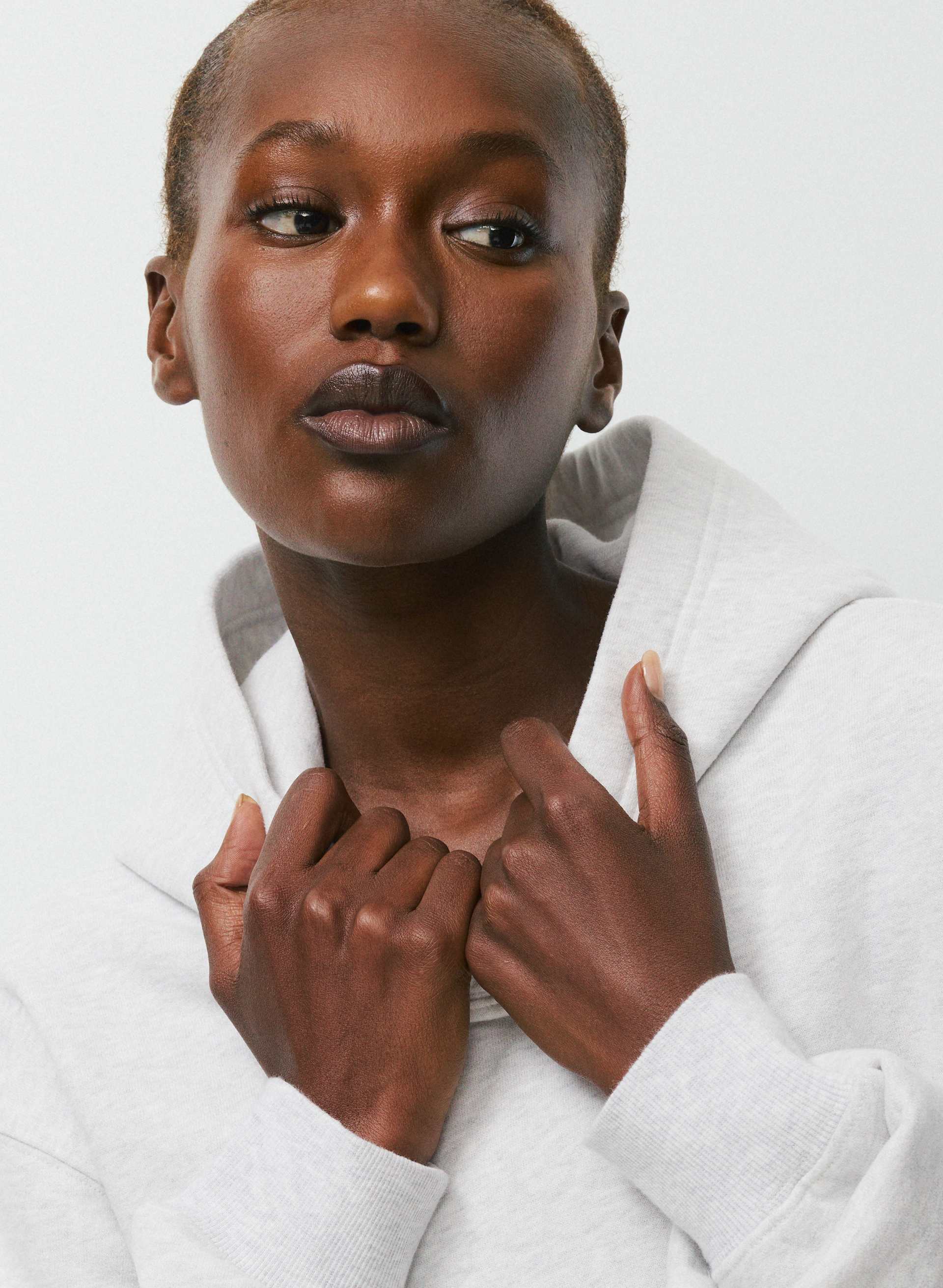 COZY SWEATFLEECE PERFECT HOODIE | Aritzia