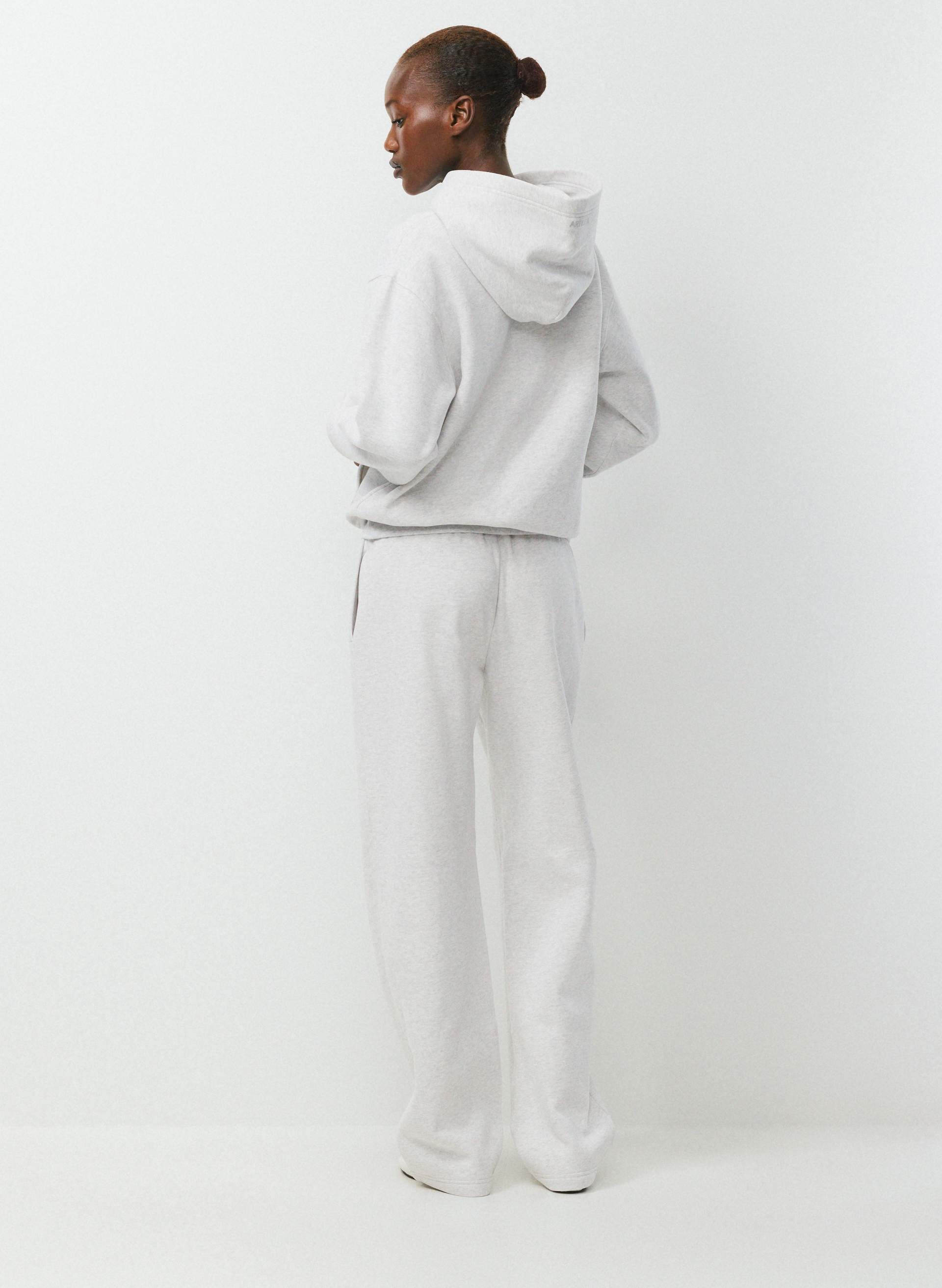 COZY SWEATFLEECE PERFECT HOODIE | Aritzia