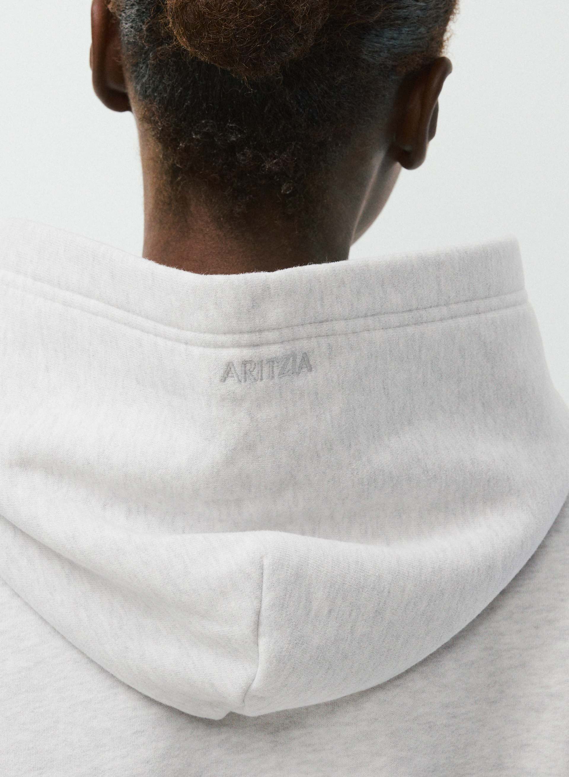 COZY SWEATFLEECE PERFECT HOODIE | Aritzia