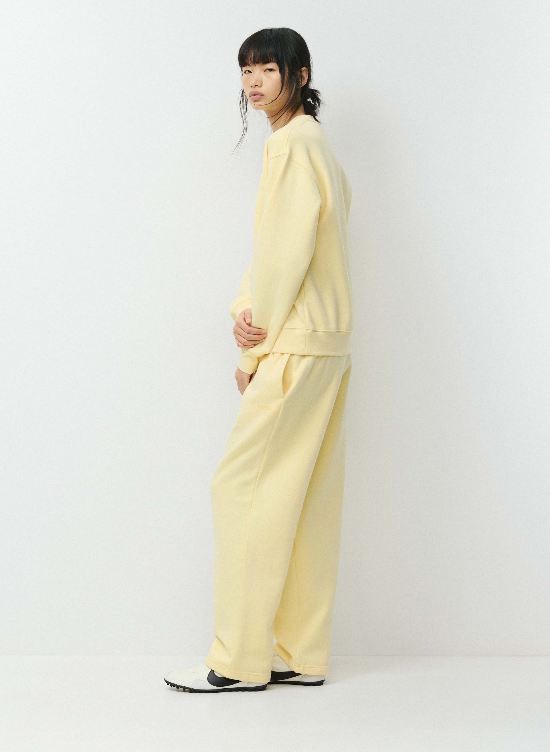 CHANDAIL PARFAIT R. DU C. - MOLL. DOUILLET | Aritzia