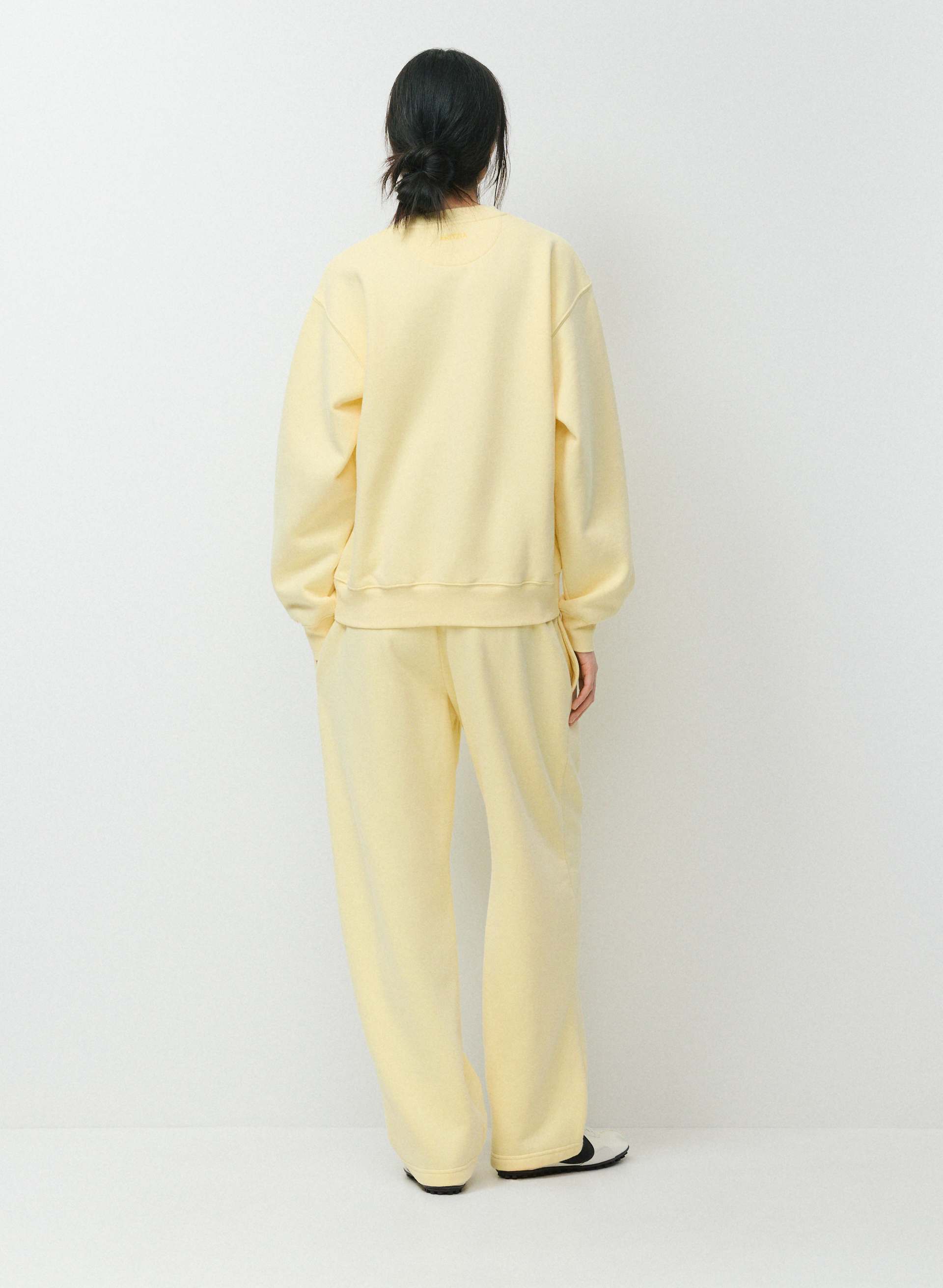 CHANDAIL PARFAIT R. DU C. - MOLL. DOUILLET | Aritzia