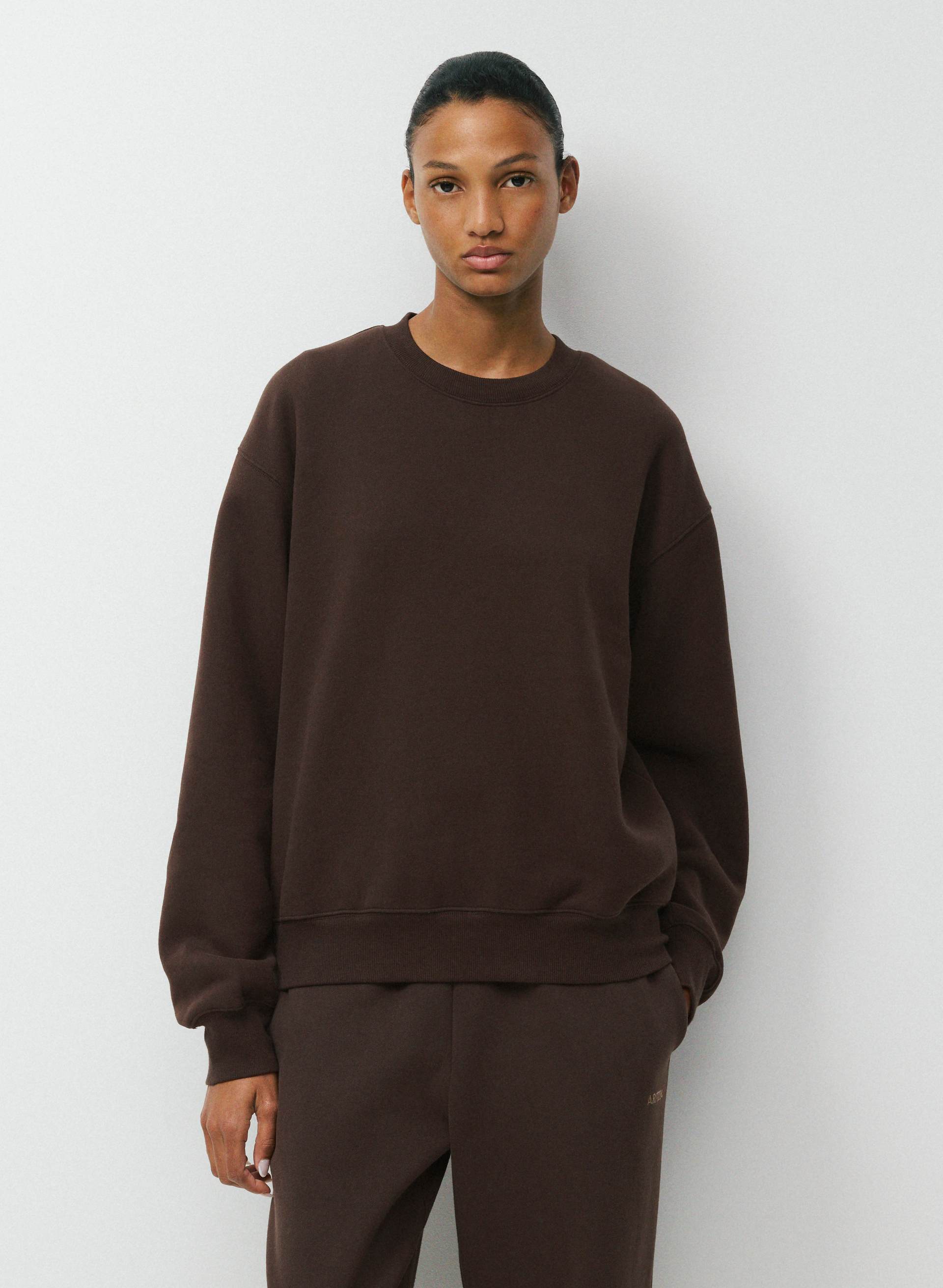 COZY SWEATFLEECE PERFECT CREW SWEATSHIRT | Aritzia