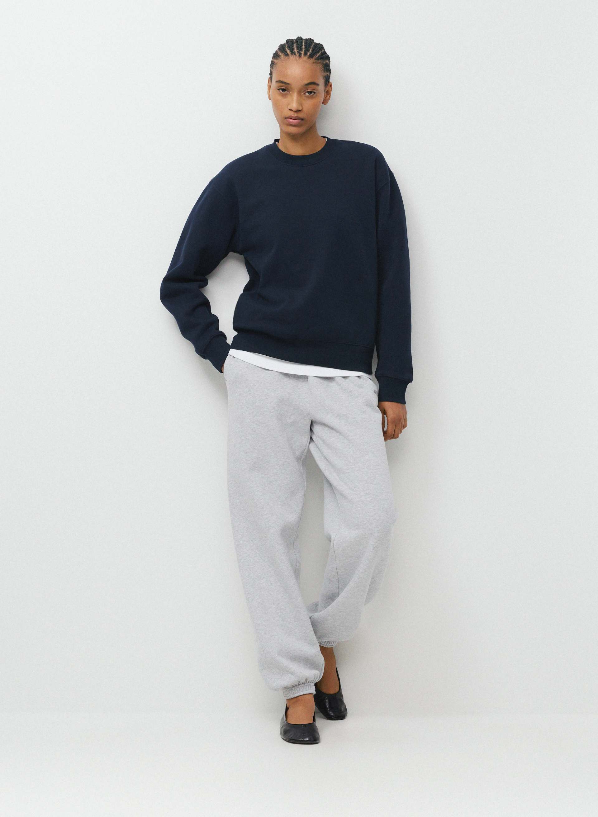 COZY SWEATFLEECE PERFECT CREW SWEATSHIRT - Classic fan-favourite fleece crewneck sweatshirt. 