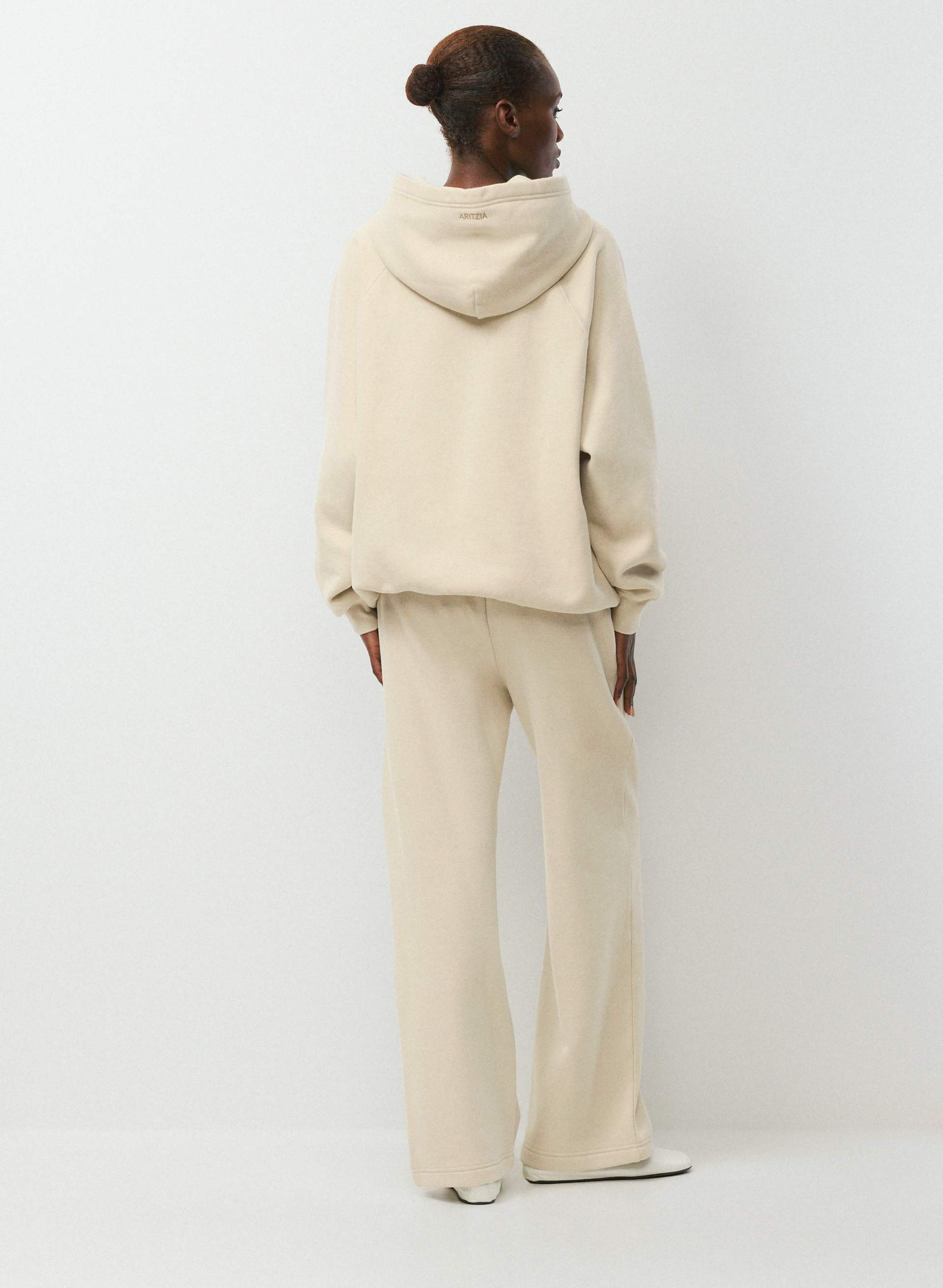 COZY SWEATFLEECE MEGA RAGLAN™ HOODIE | Aritzia