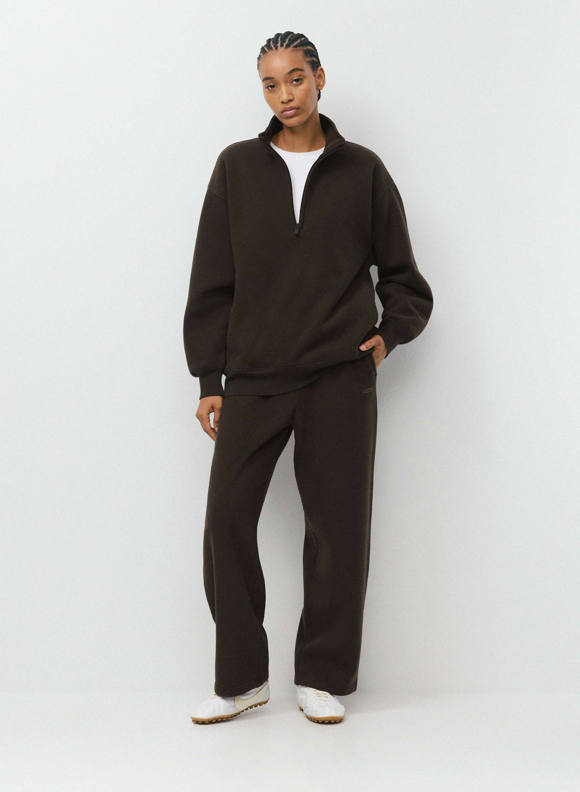 COZY SWEATFLEECE BOYFRIEND 1/2 ZIP - Relaxed fleece half-zip mockneck. 