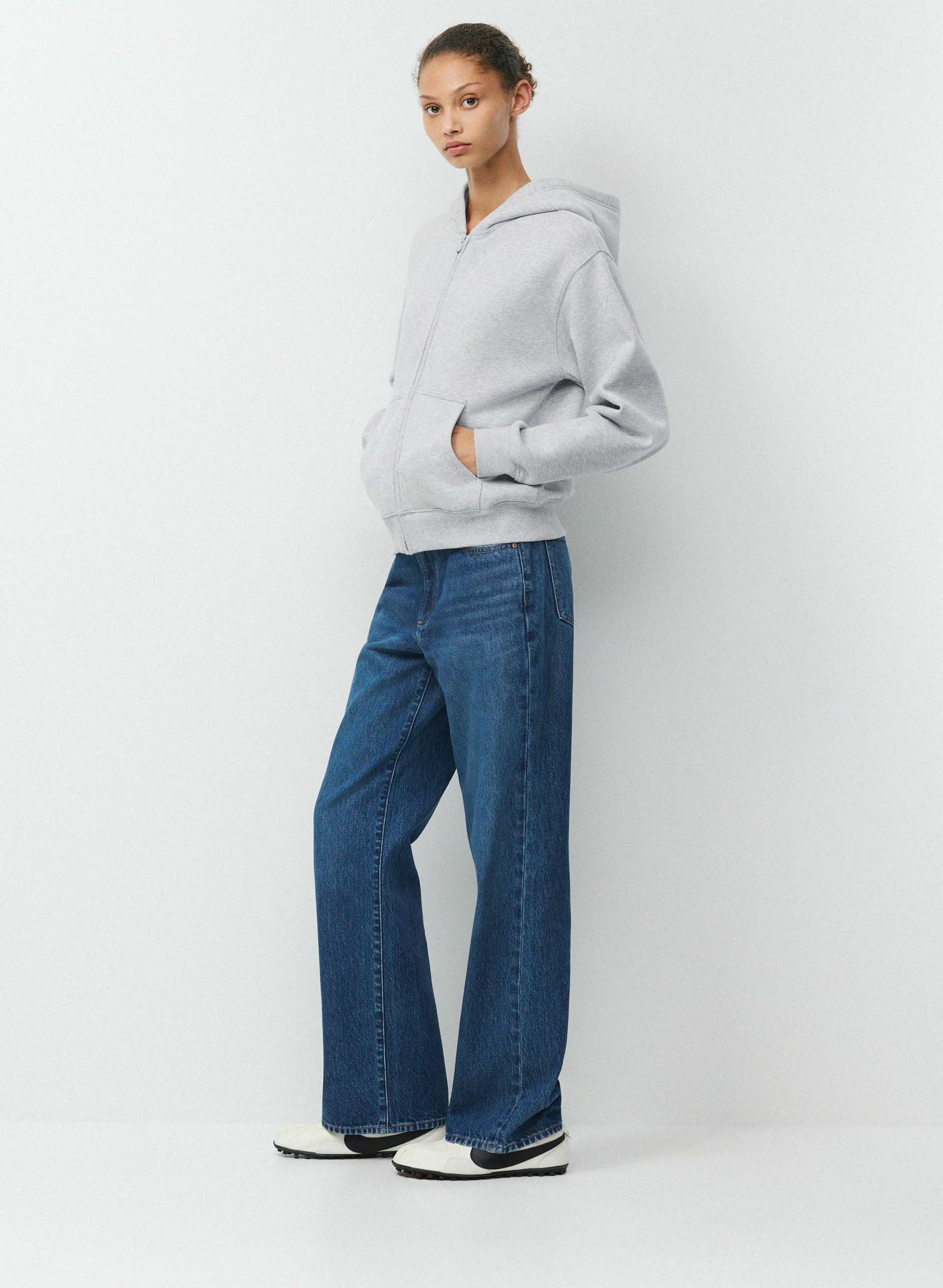 Extra Fleece Boyfriend Boxy Zip-Up Hoodie | Aritzia US