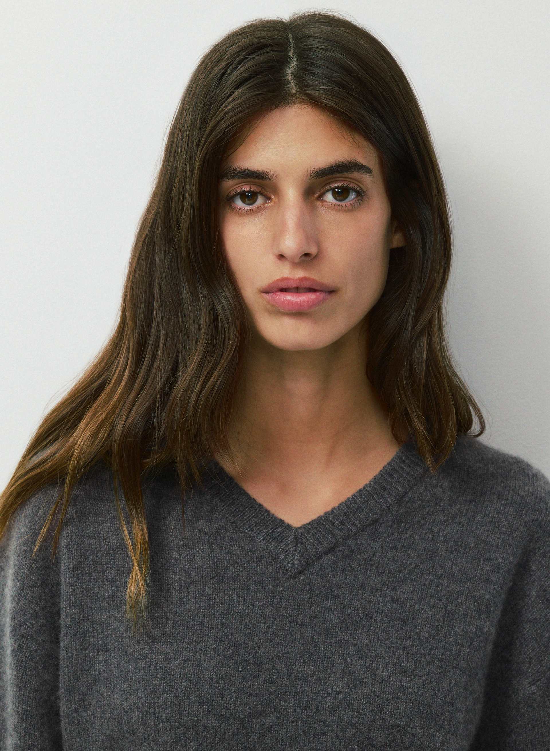 ESSENTIAL CASHMERE CONTEXT SWEATER | Aritzia