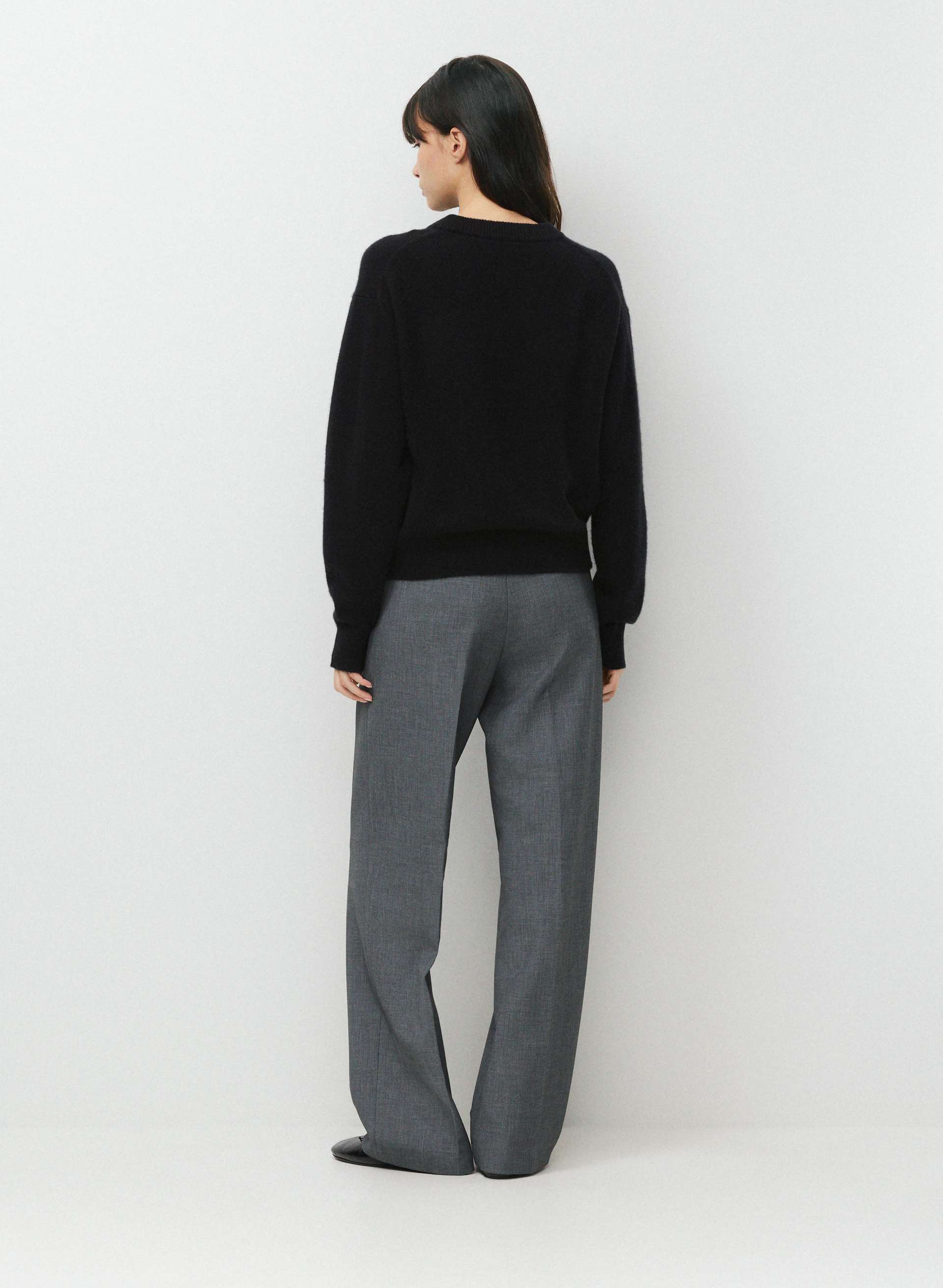ESSENTIAL CASHMERE RELIC SWEATER | Aritzia