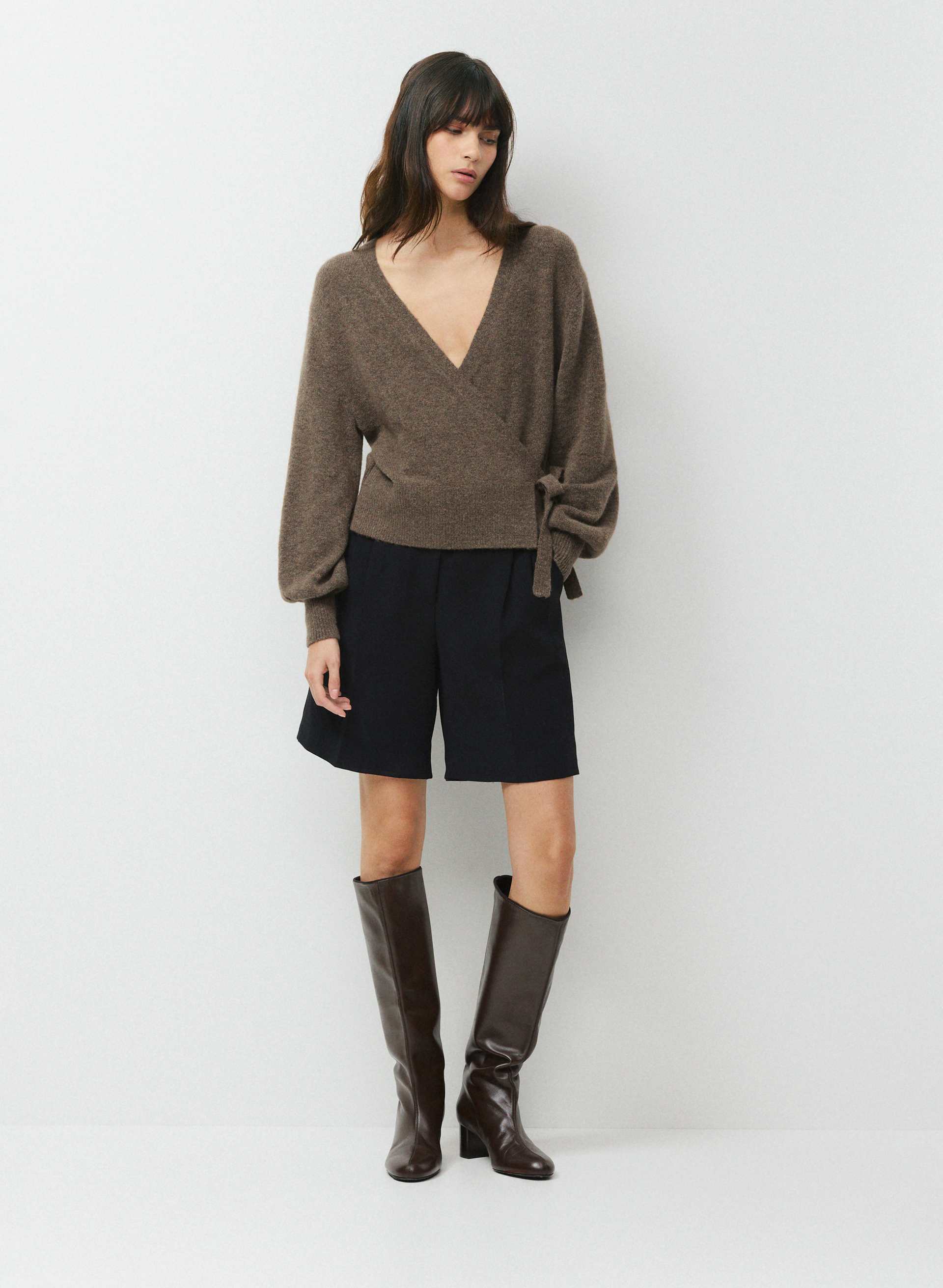 V Neck Sweaters for Women | Aritzia US