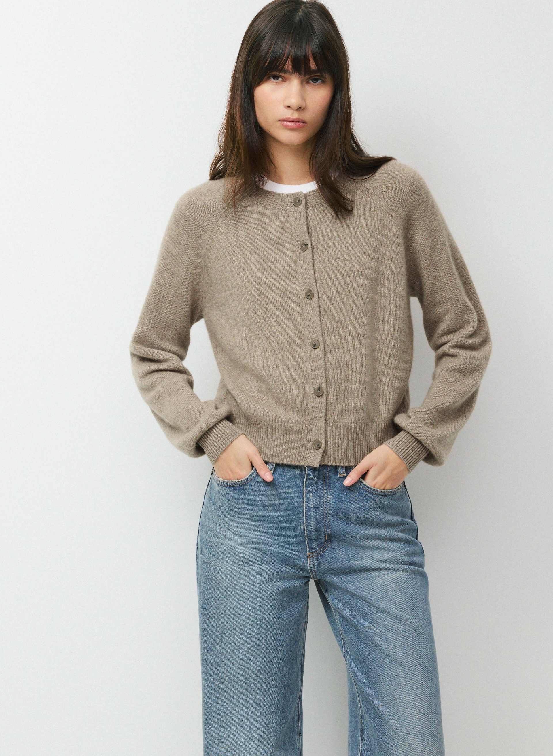 Essential Wool Cashmere London Cardigan | Aritzia US