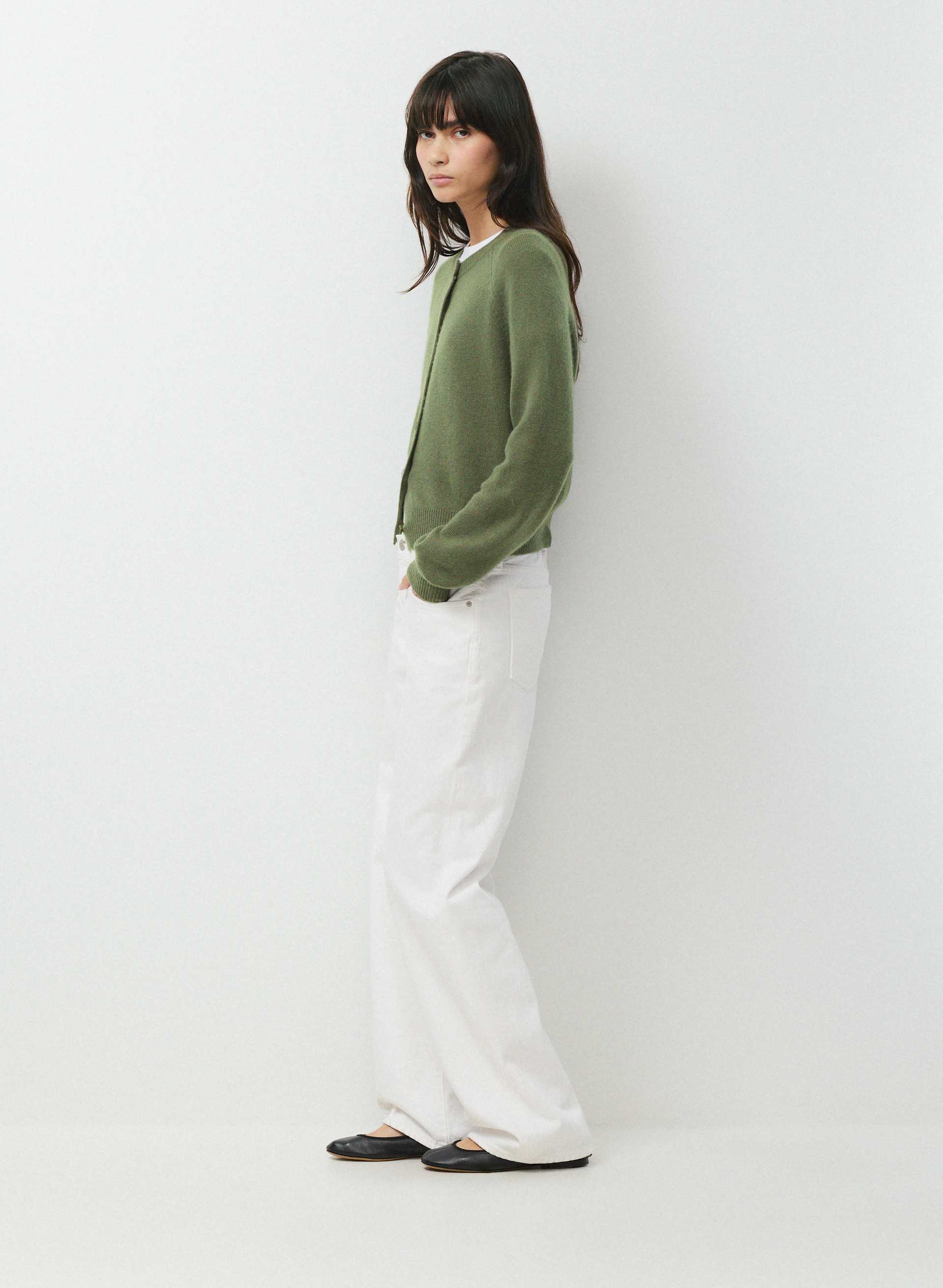 ESSENTIAL WOOL CASHMERE LONDON CARDIGAN | Aritzia