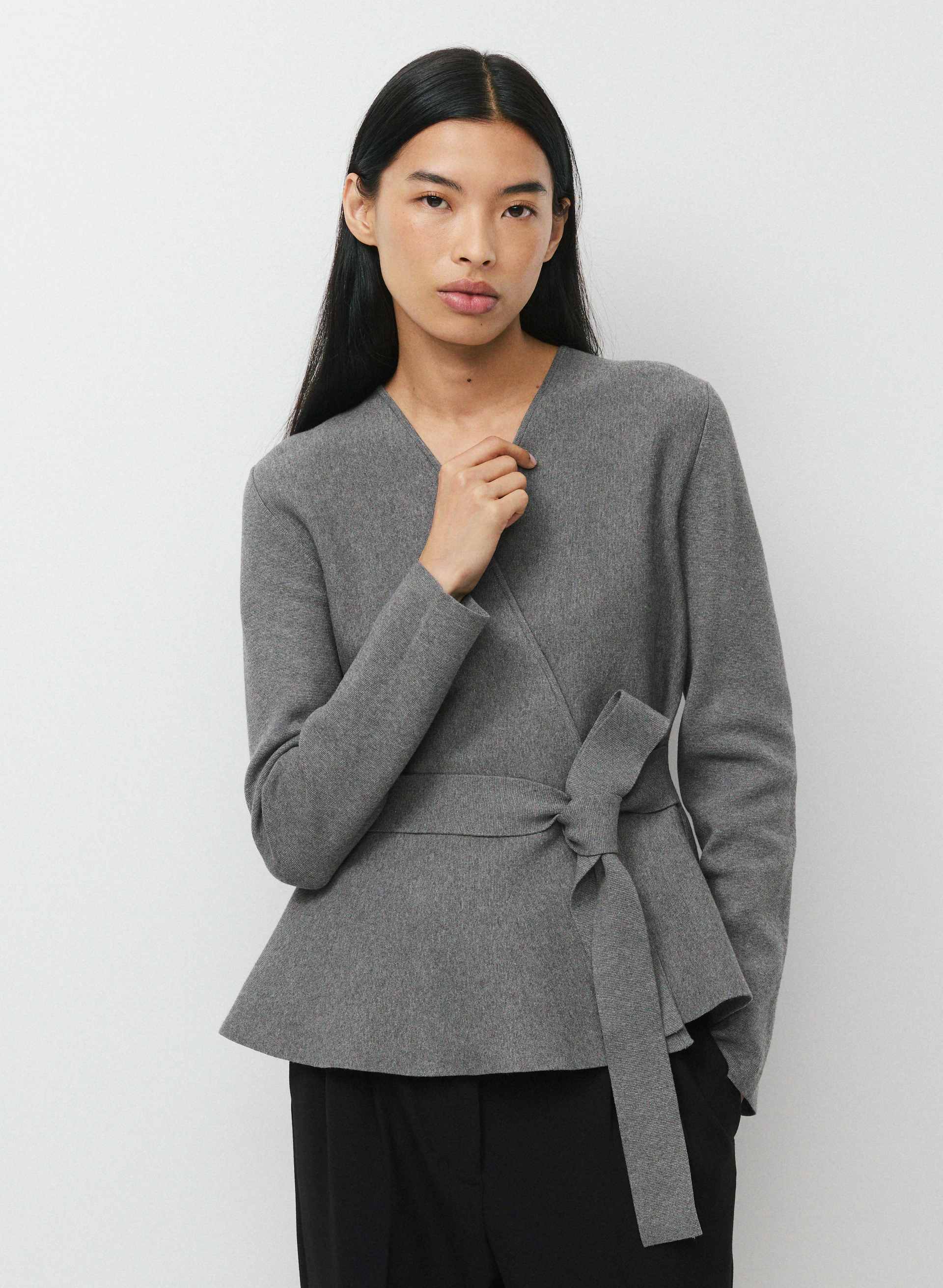 CARDIGAN COMMURO - FIL WONDER - Cardigan portefeuille à ceinture. 