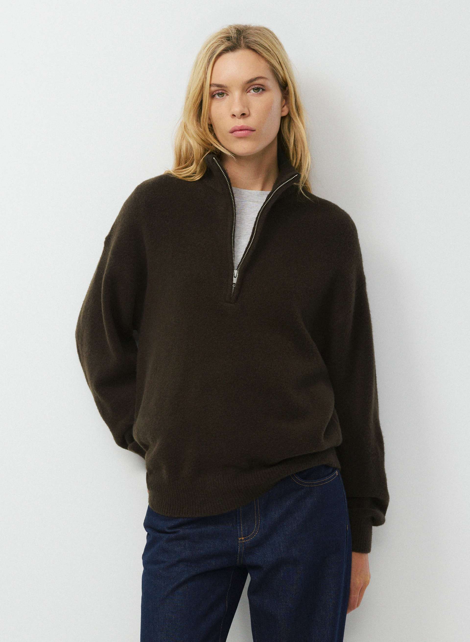 AXLE SWEATER | Aritzia