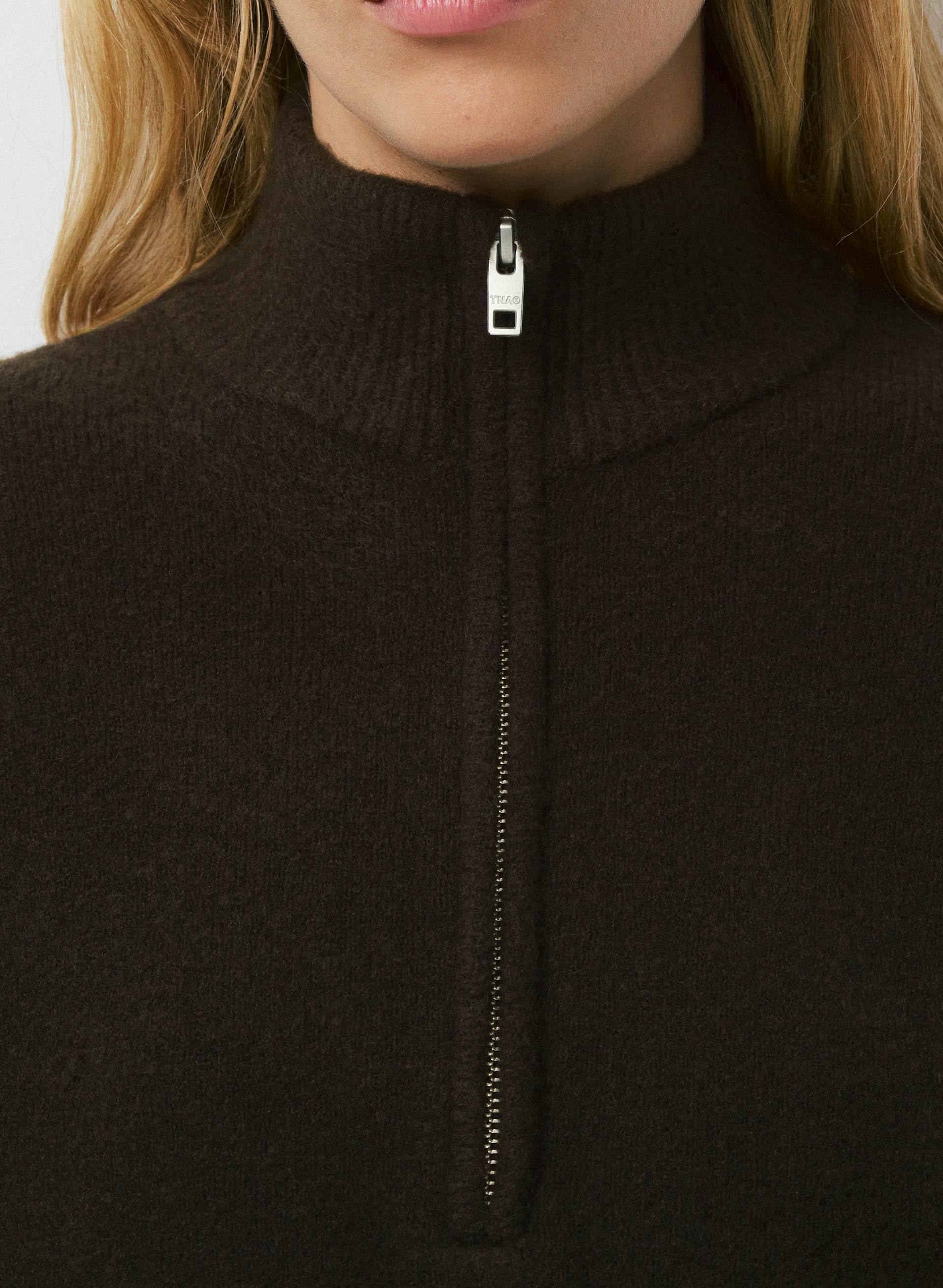 AXLE SWEATER | Aritzia