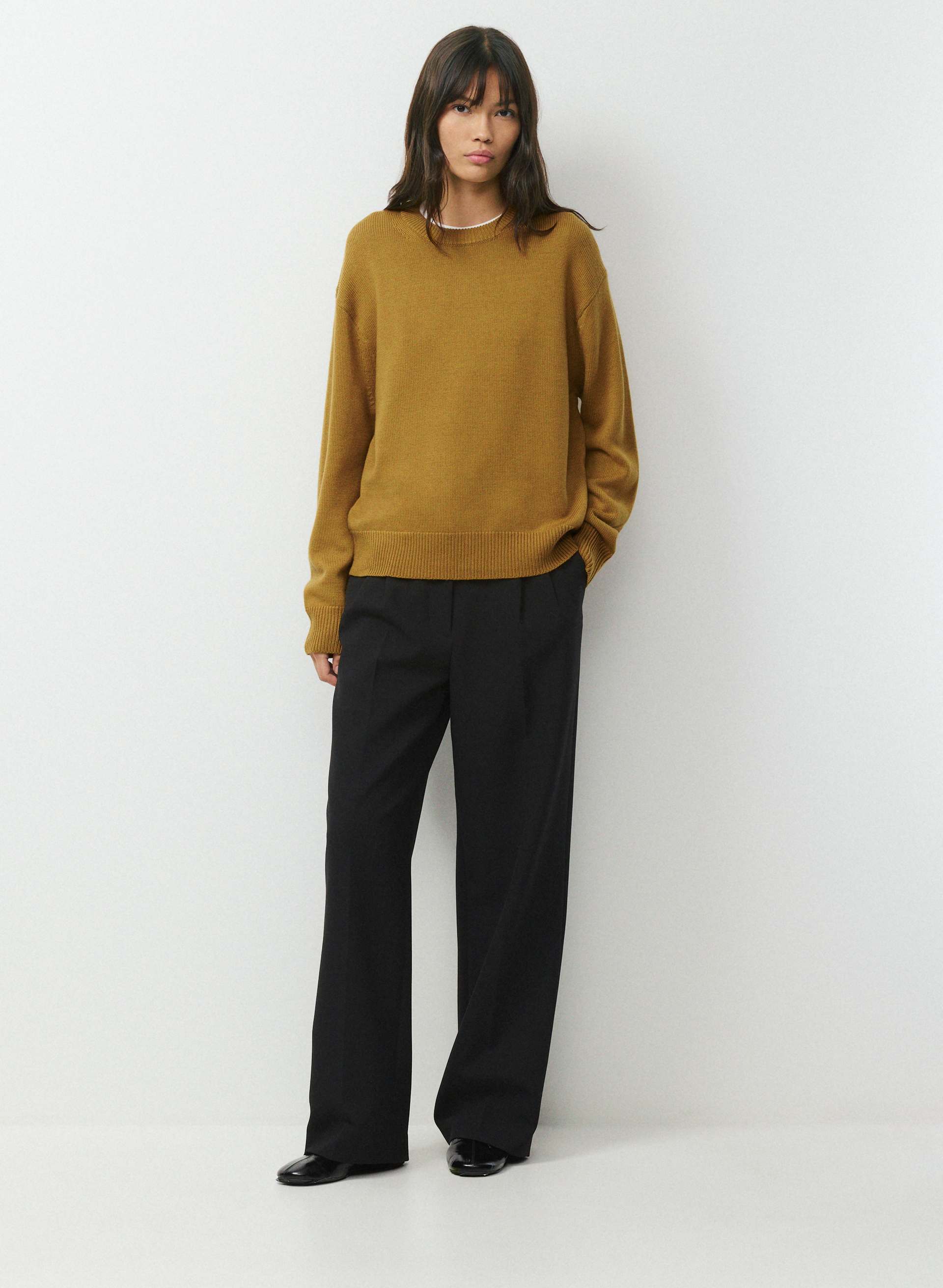 ESSENTIAL MERINO WOOL VIEW SWEATER | Aritzia