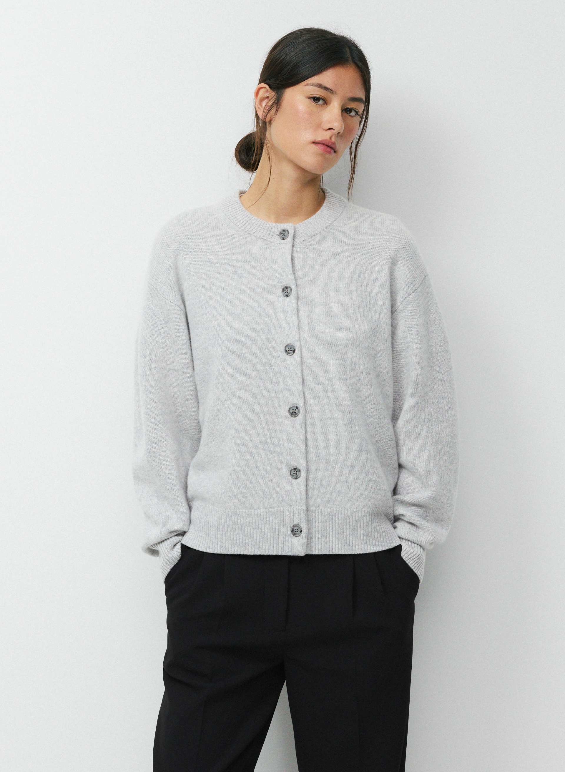 ESSENTIAL CASHMERE ALLEGORY CARDIGAN | Aritzia