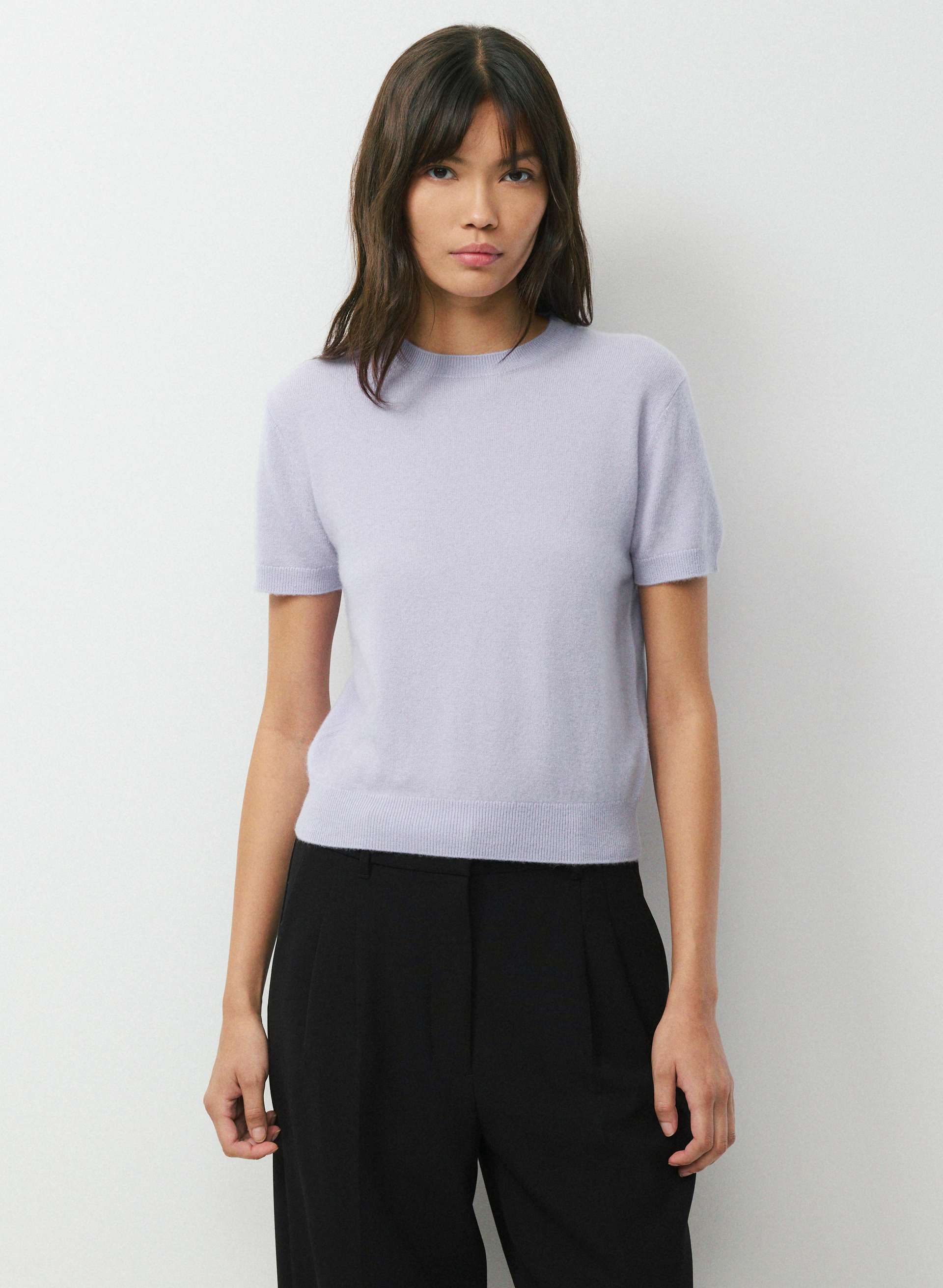 BARE CASHMERE BLOOR SHORTSLEEVE SWEATER | Aritzia