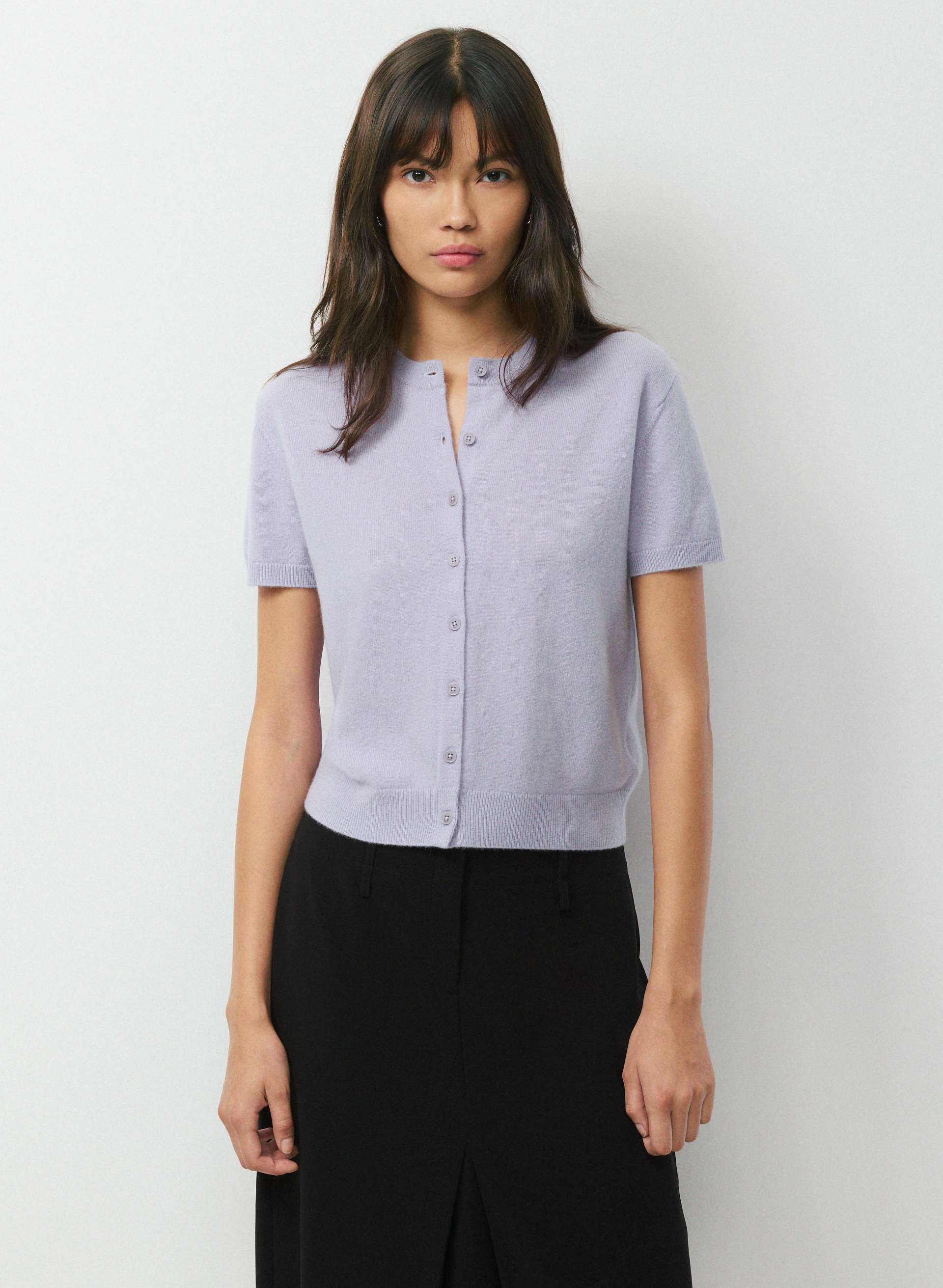 BARE CASHMERE NOTEWORTHY SHORTSLEEVE CARDIGAN | Aritzia