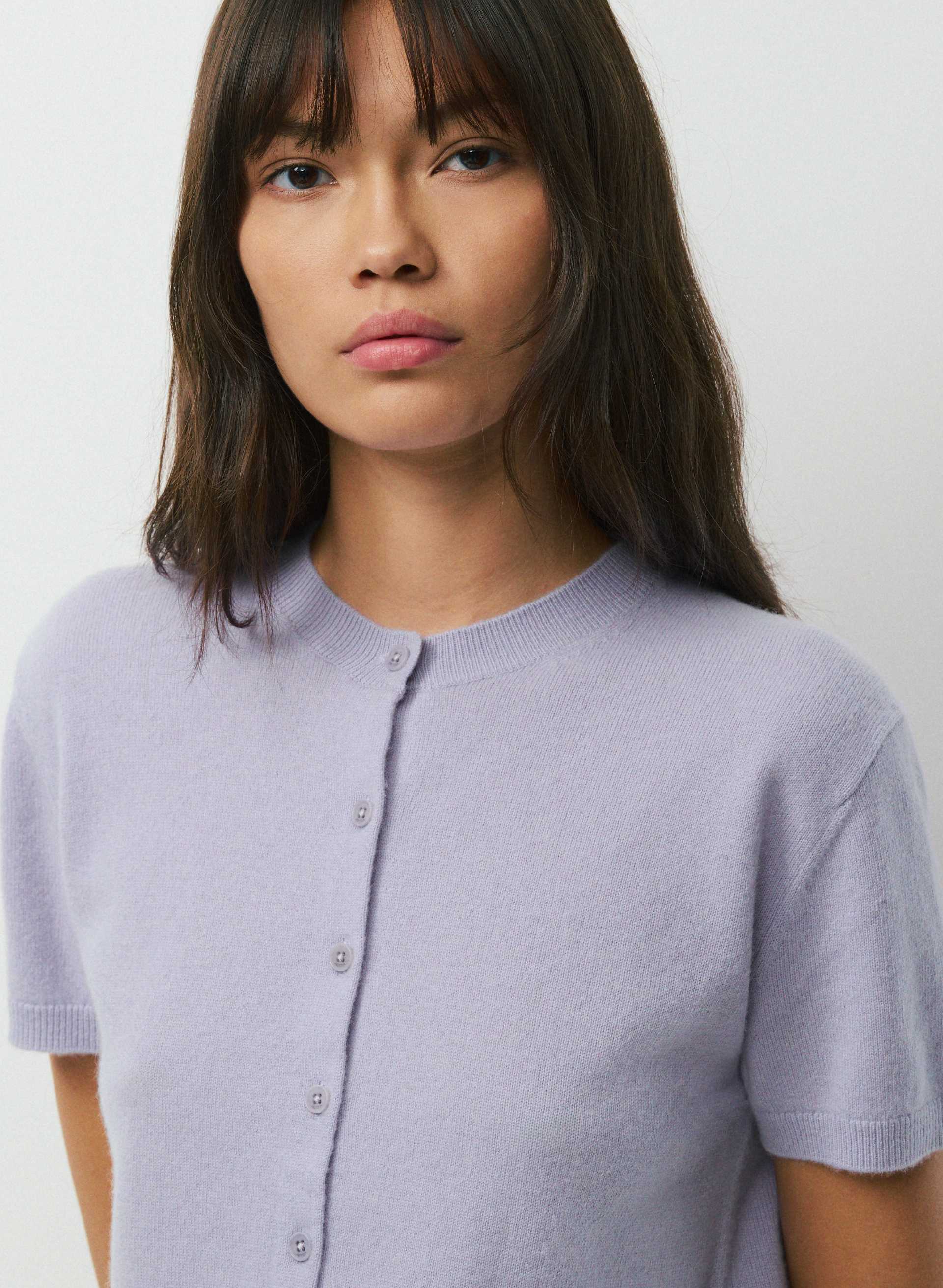 BARE CASHMERE NOTEWORTHY SHORTSLEEVE CARDIGAN | Aritzia