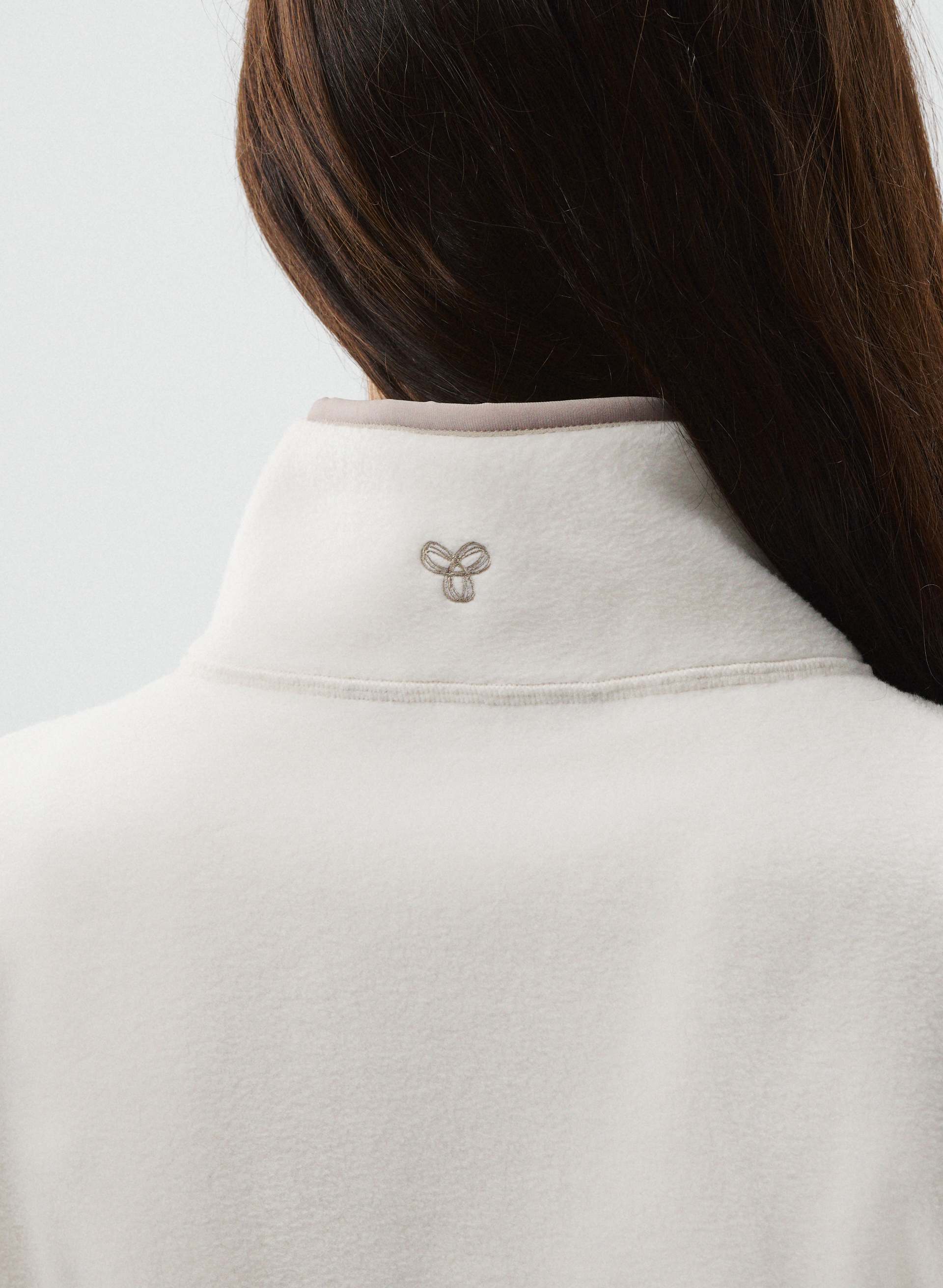 PLATEAU ZIP-UP | Aritzia