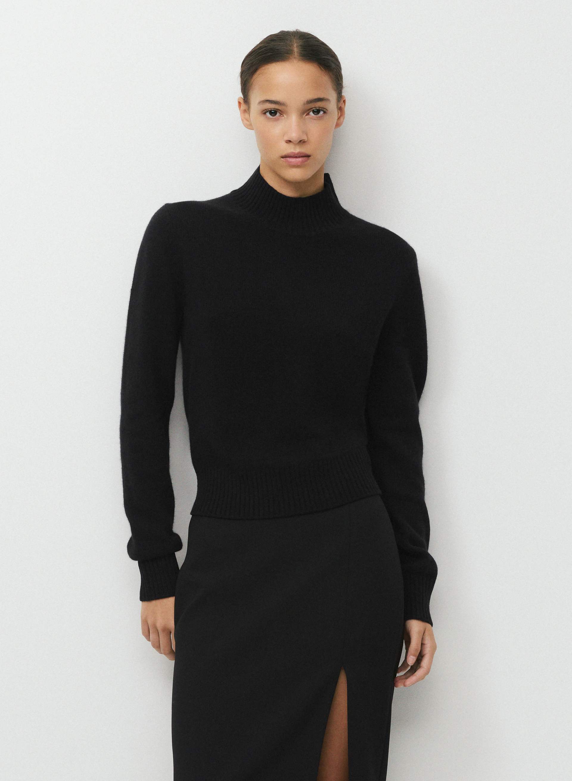 Essential Cashmere Folio Mockneck | Aritzia US